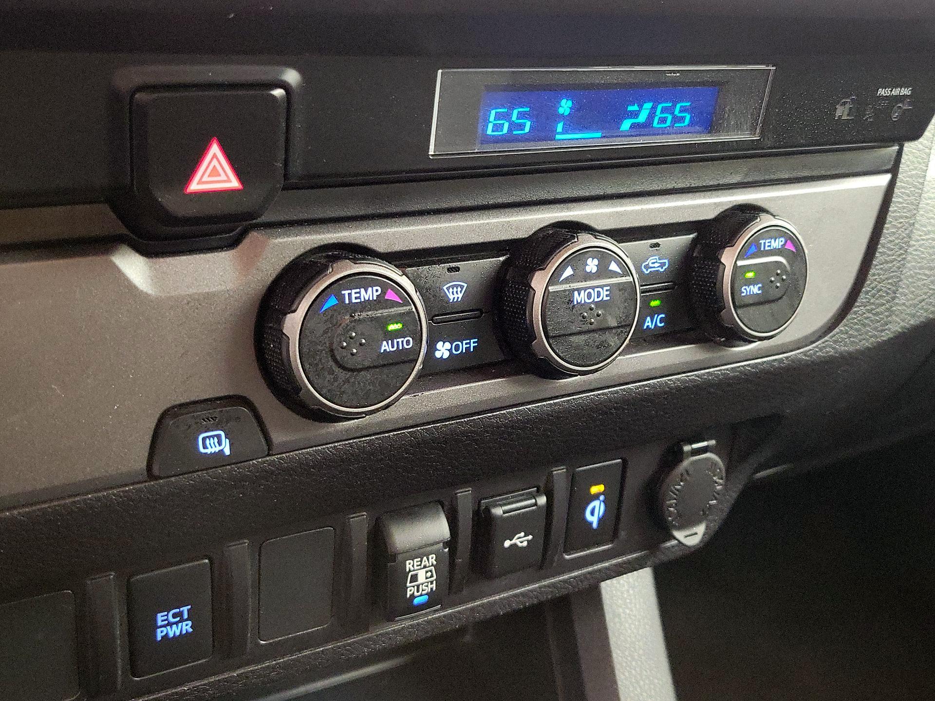 Thumbnail: 2023 Toyota Tacoma - 16