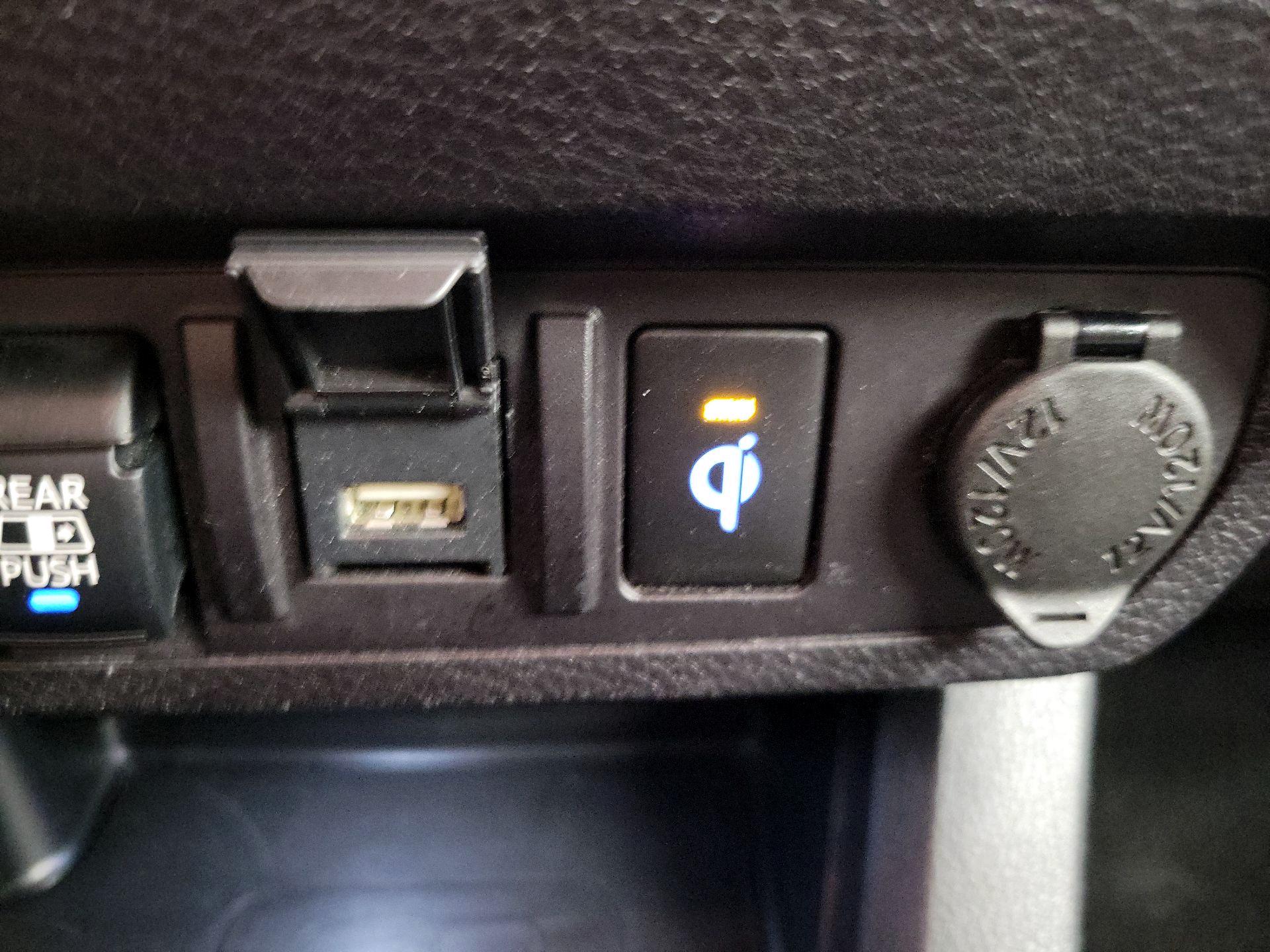 Thumbnail: 2023 Toyota Tacoma - 18