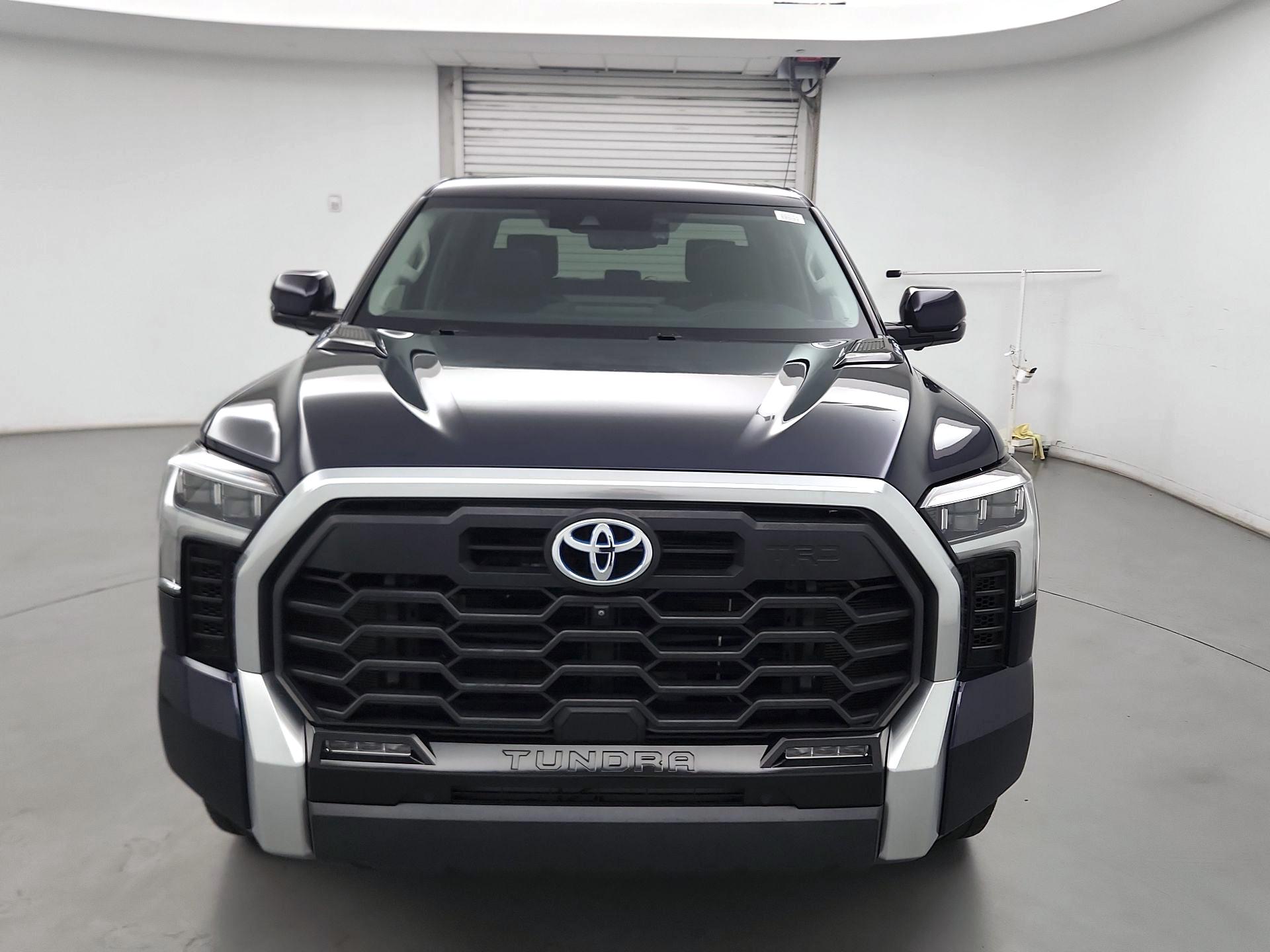 Thumbnail: 2022 Toyota Tundra - 2