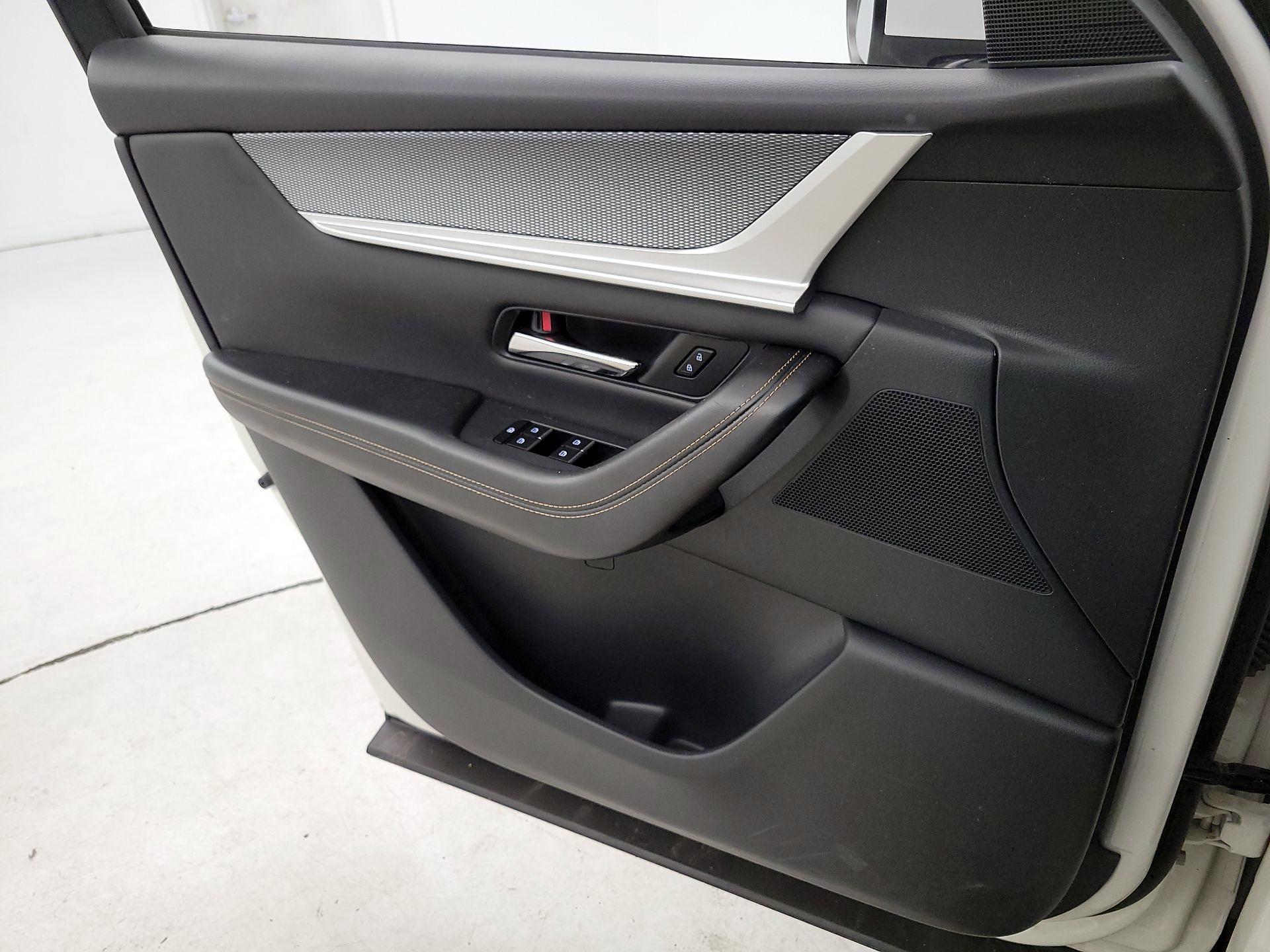 Thumbnail: 2024 Mazda CX-90 - 12