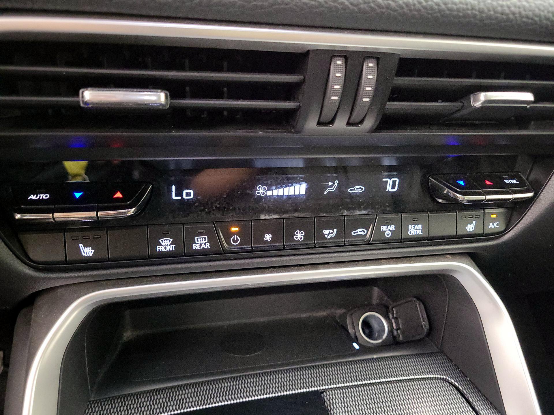 Thumbnail: 2024 Mazda CX-90 - 16