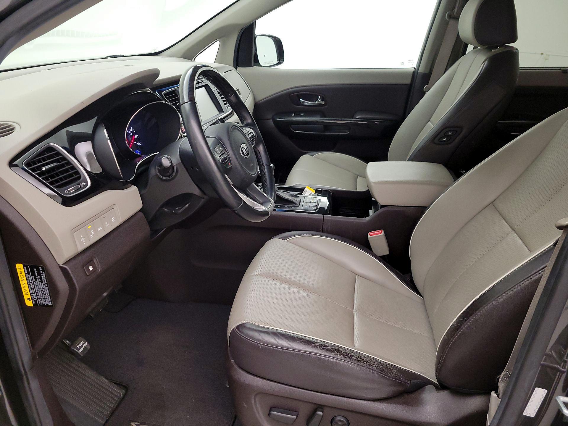 Thumbnail: 2018 Kia Sedona - 11