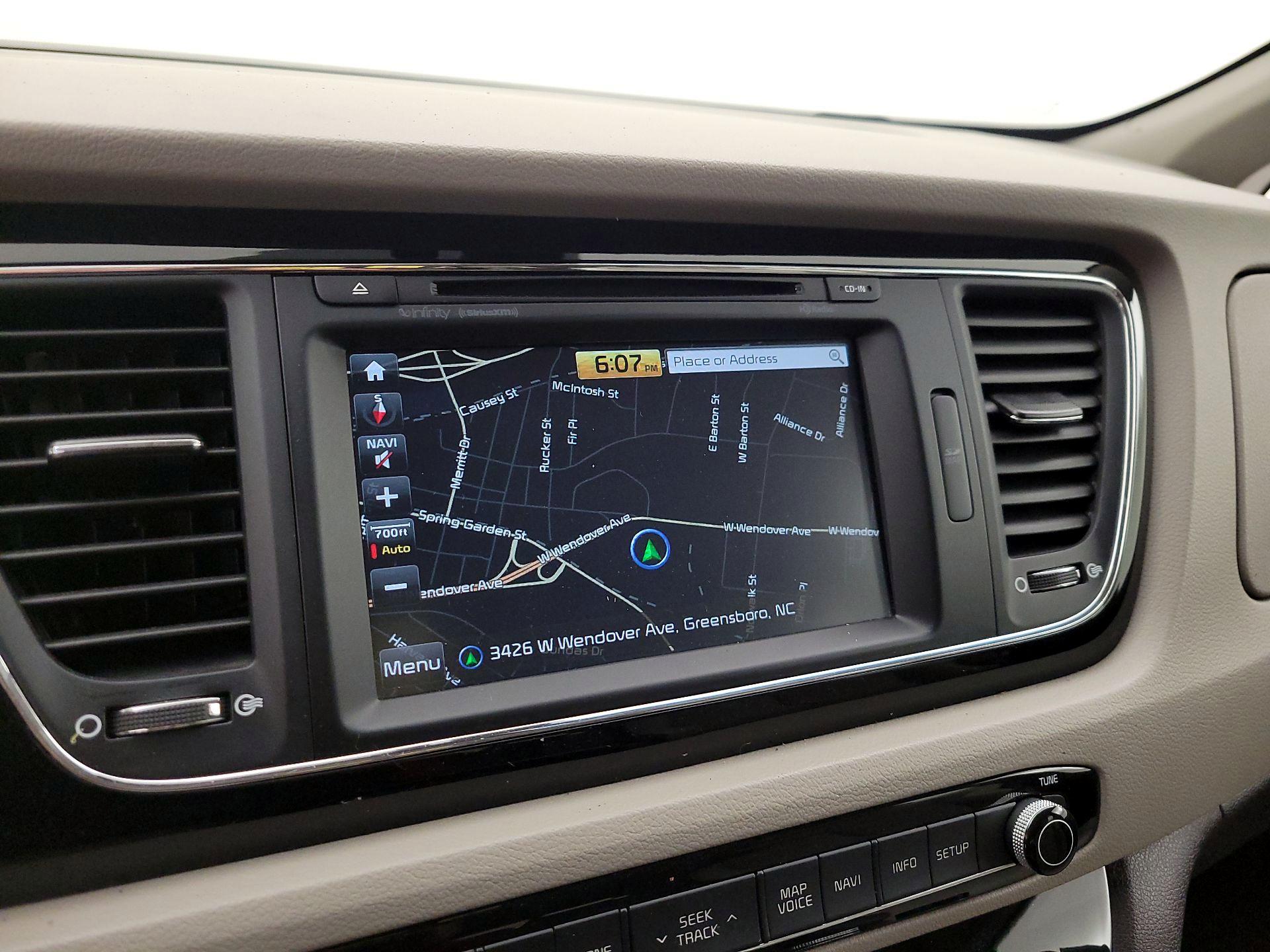 Thumbnail: 2018 Kia Sedona - 14