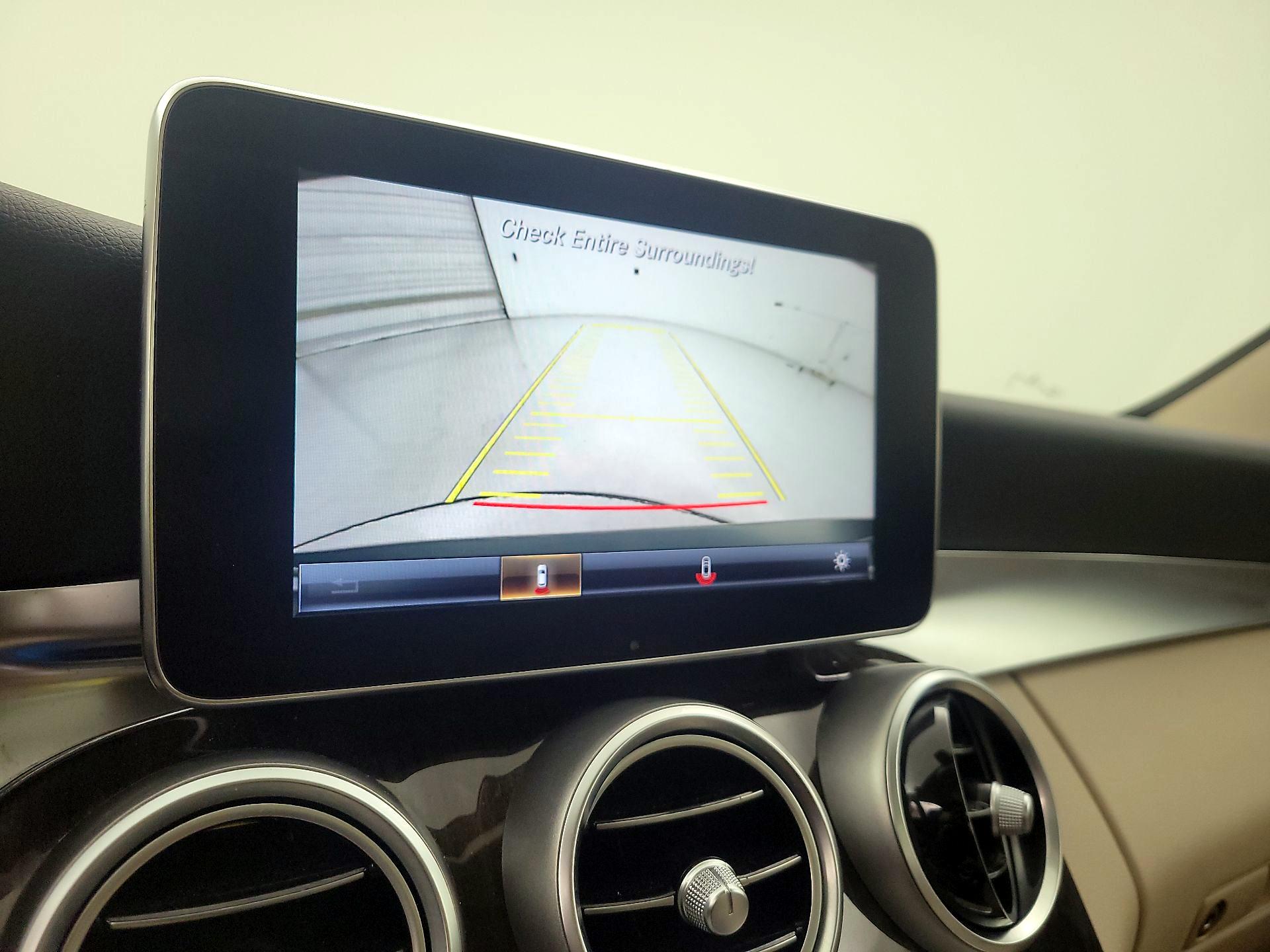 Thumbnail: 2017 Mercedes-Benz C-Class - 15