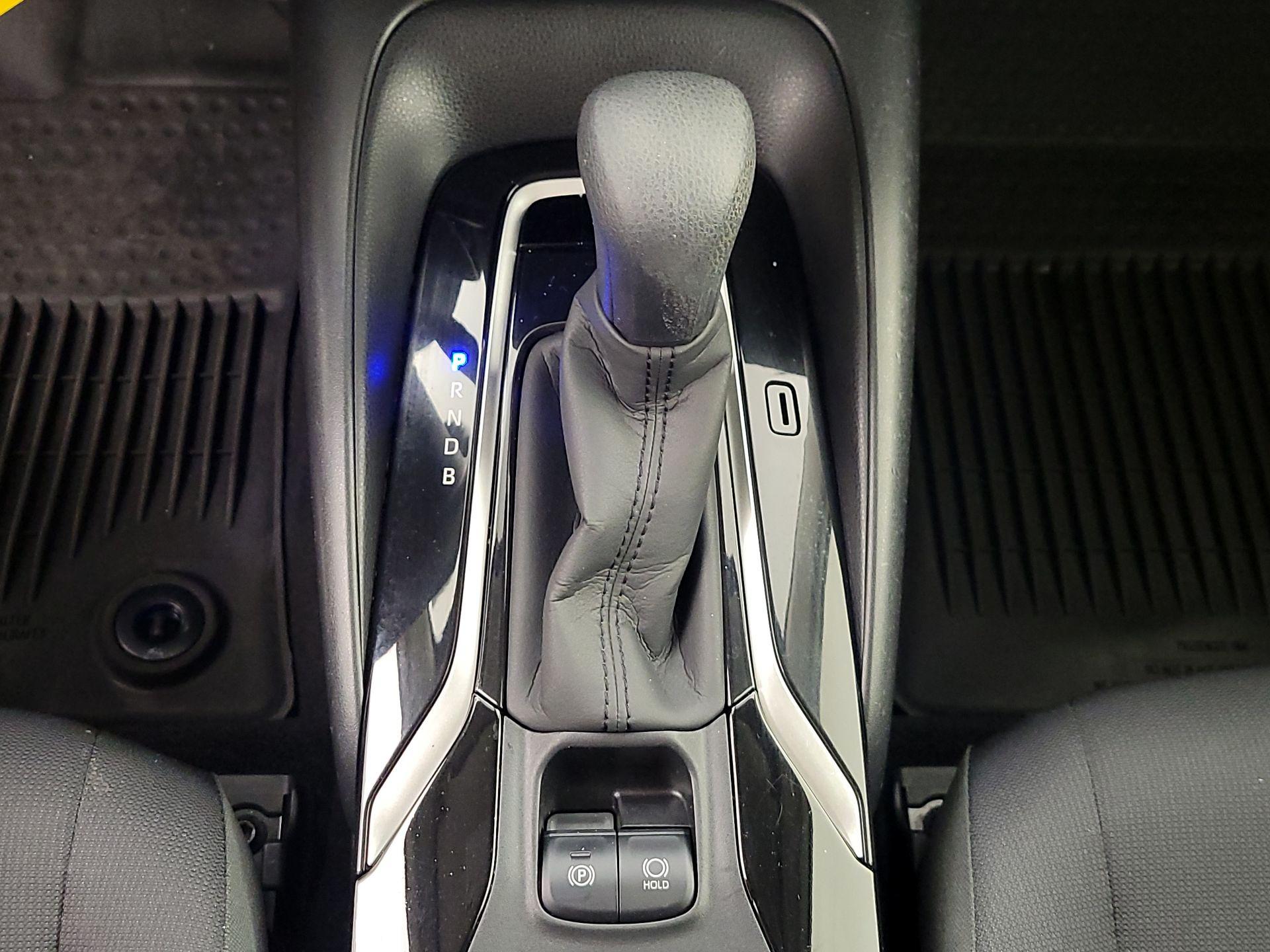 Thumbnail: 2022 Toyota Corolla - 17