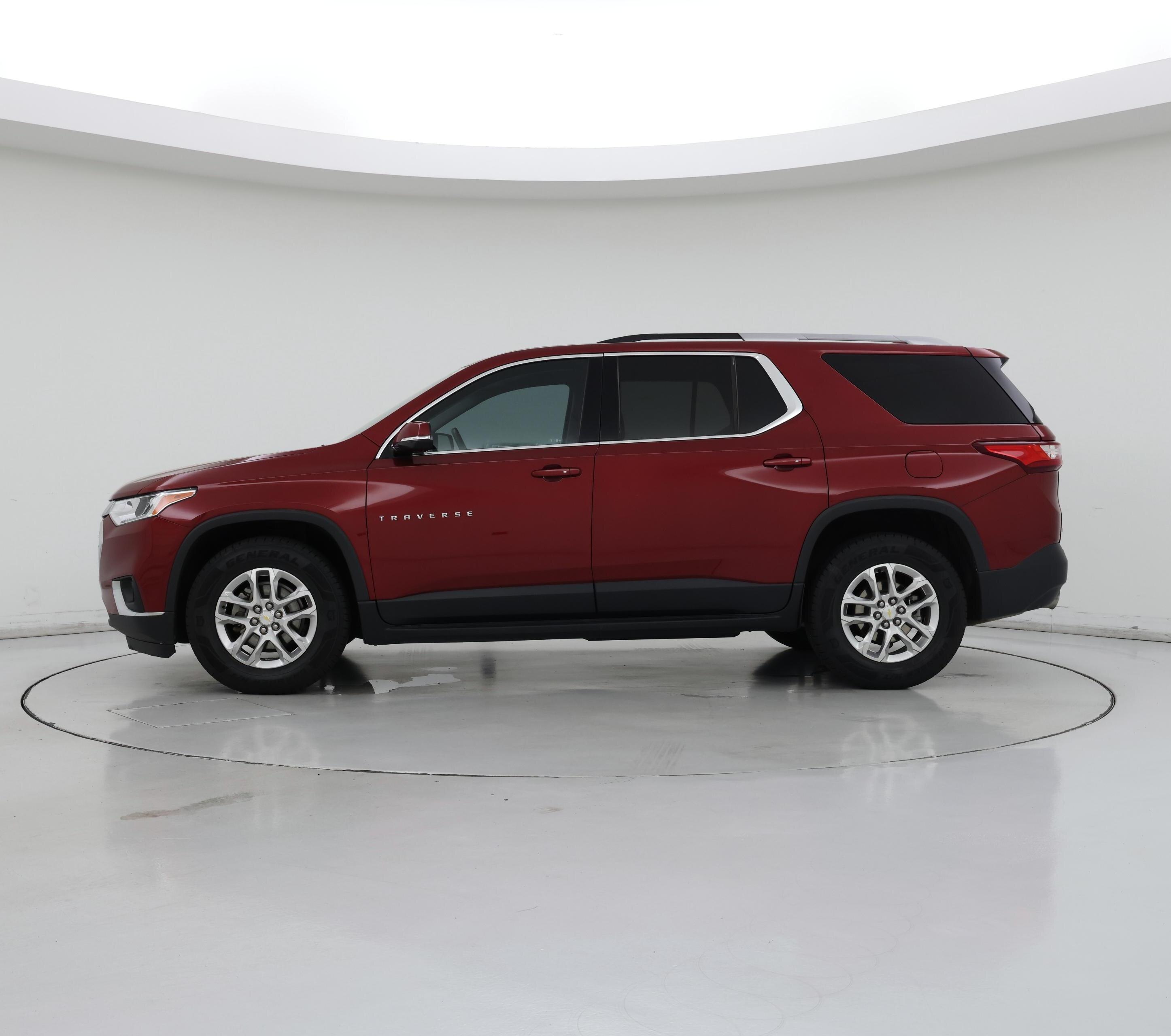 Thumbnail: 2018 Chevrolet Traverse - 3