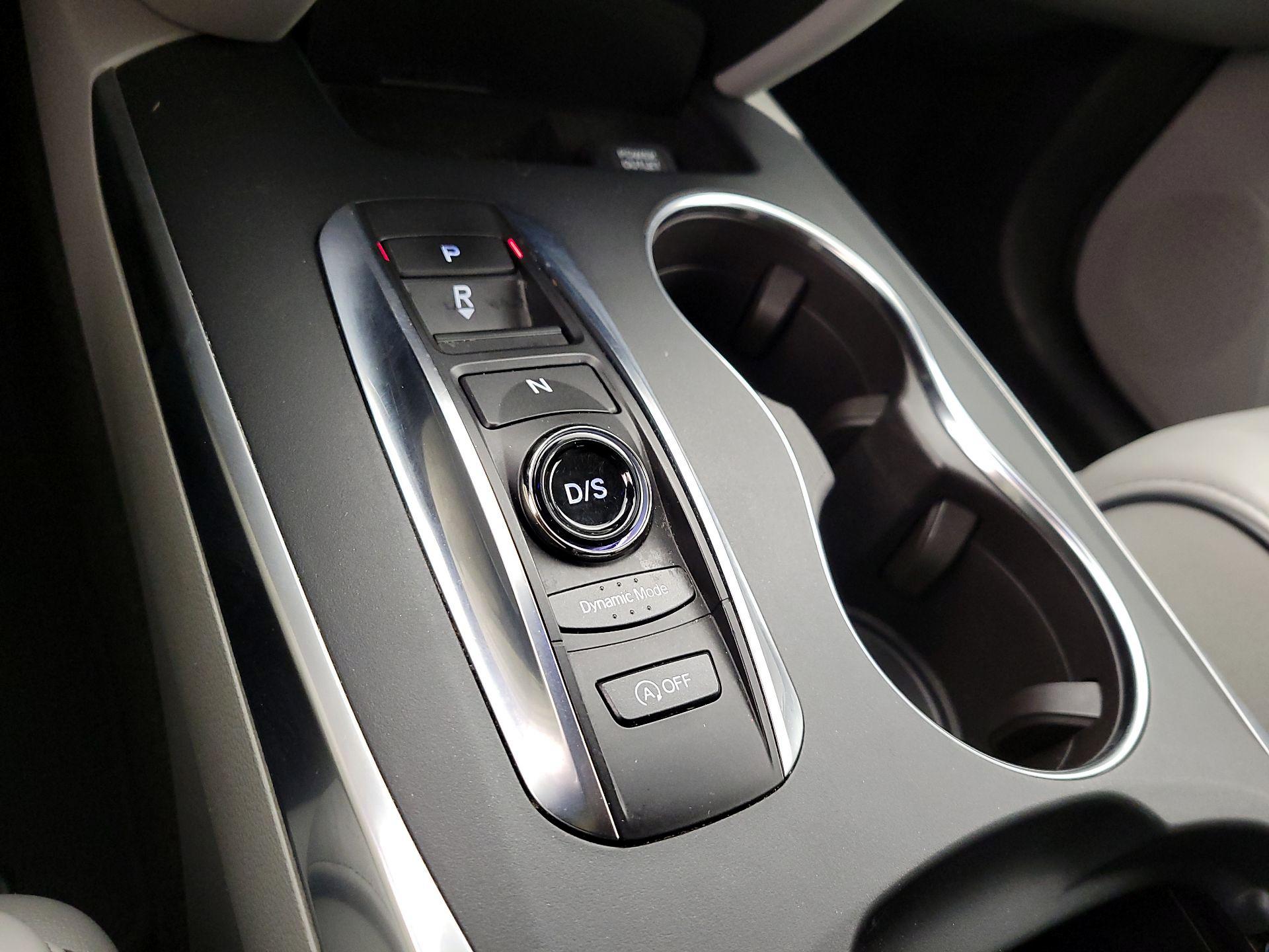 Thumbnail: 2018 Acura MDX - 18