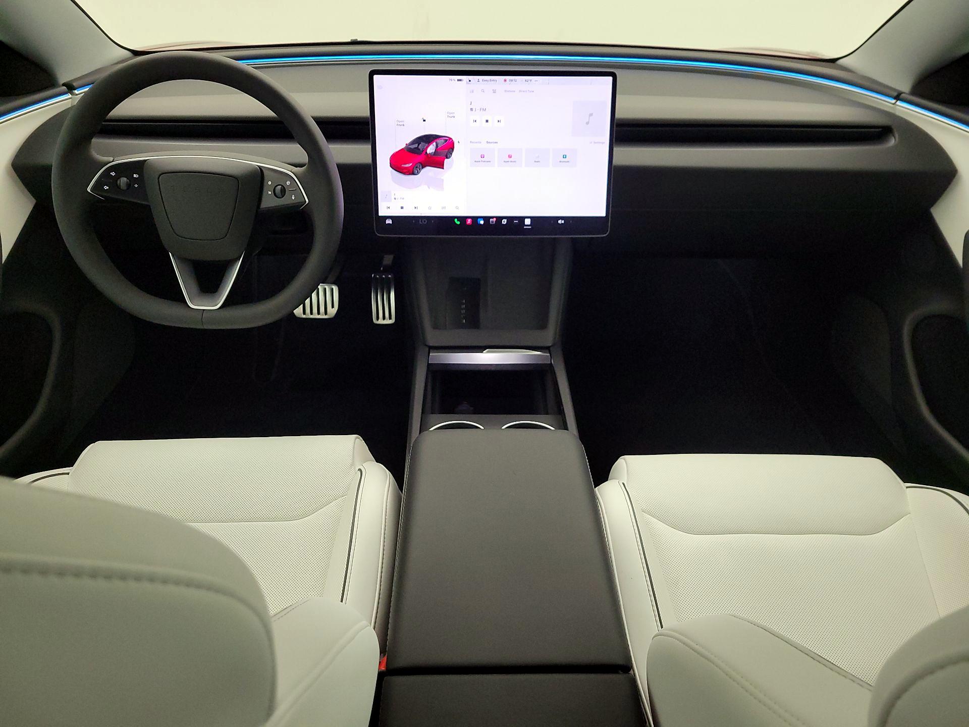 Thumbnail: 2025 Tesla Model 3 - 9