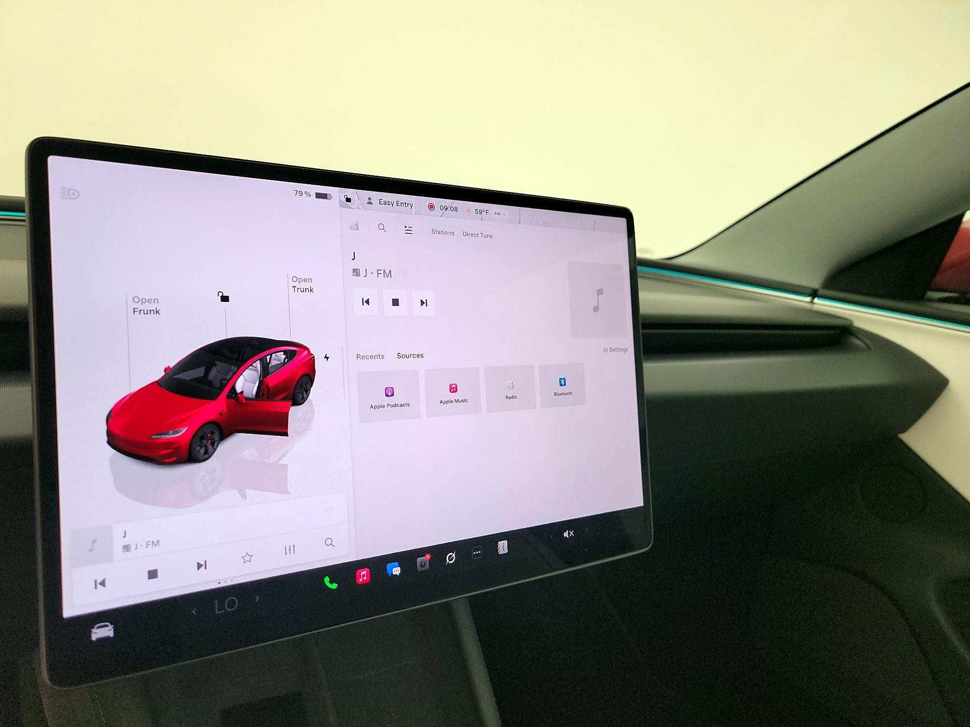Thumbnail: 2025 Tesla Model 3 - 16