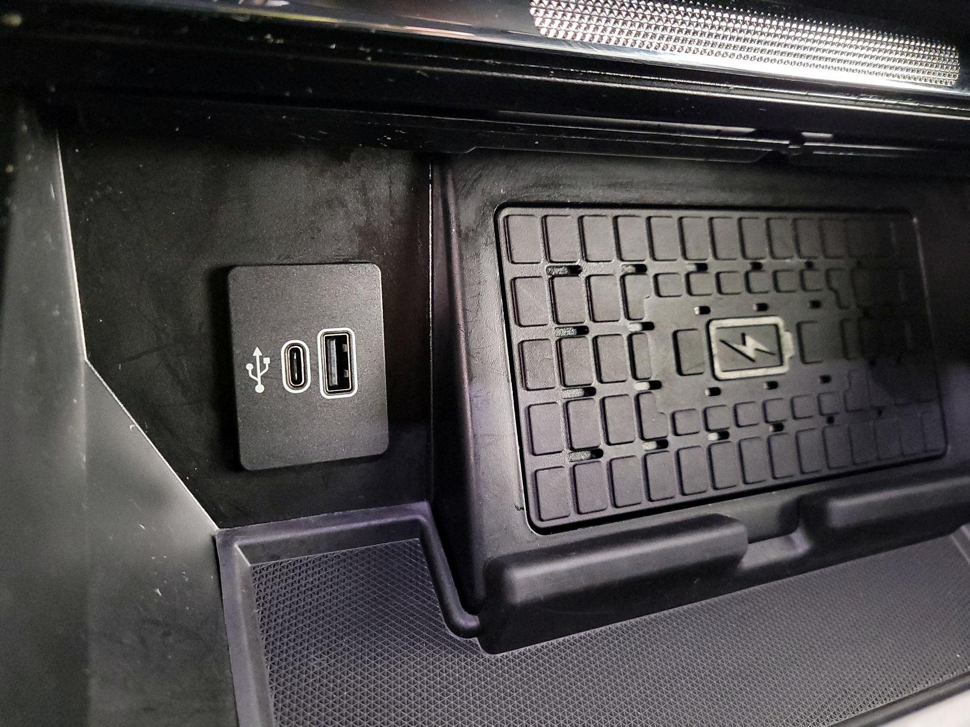 Thumbnail: 2025 Ford F-150 - 19