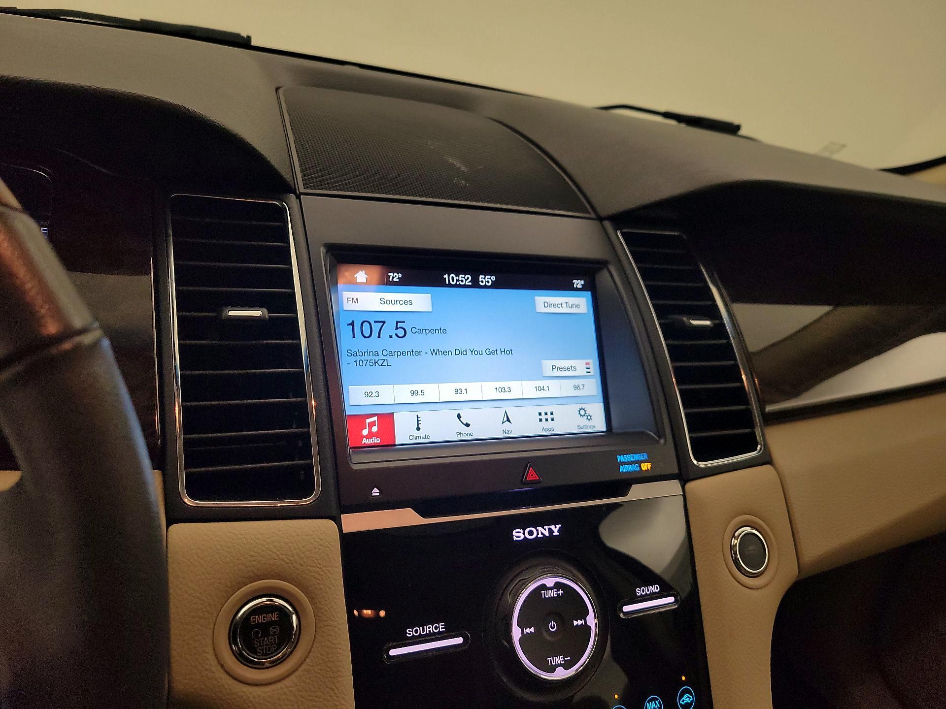 Thumbnail: 2018 Ford Taurus - 16