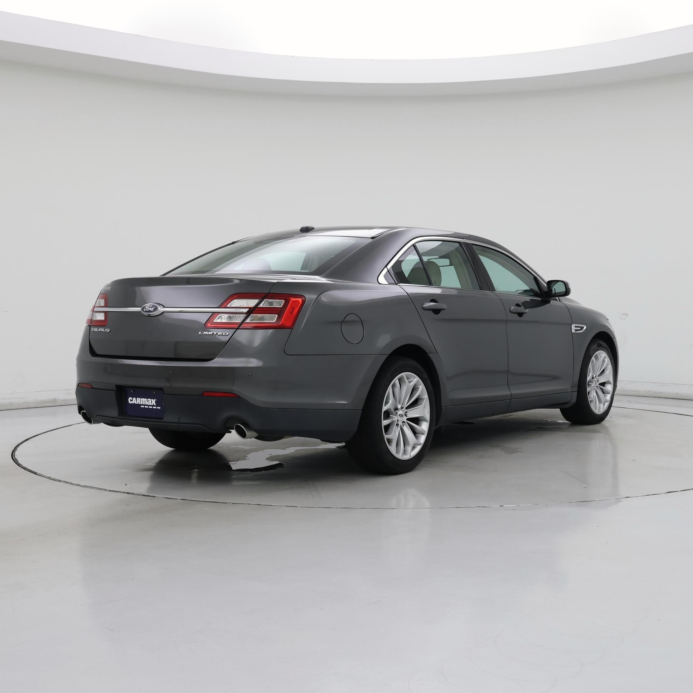 Thumbnail: 2018 Ford Taurus - 8