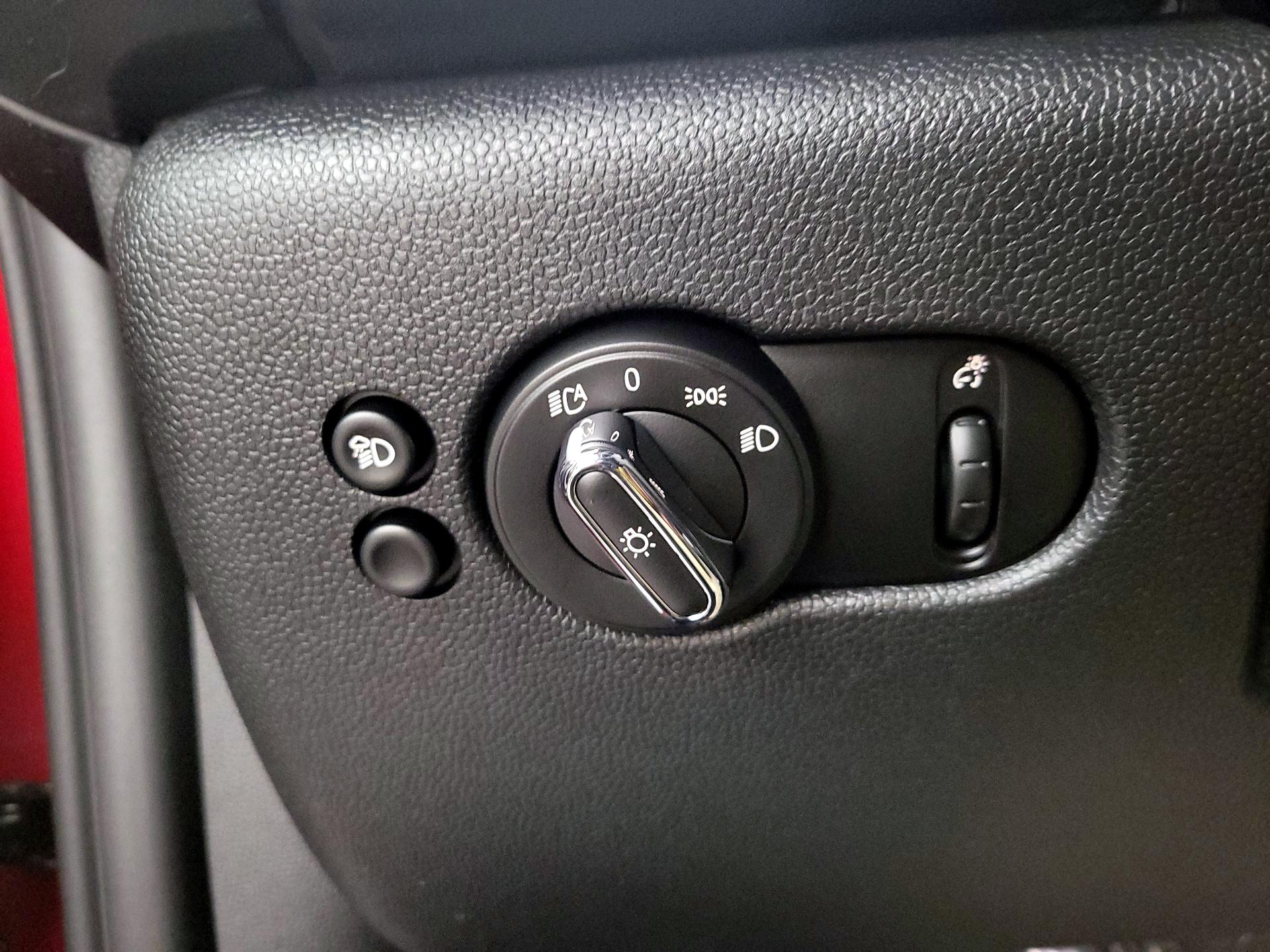 Thumbnail: 2024 MINI Cooper - 13