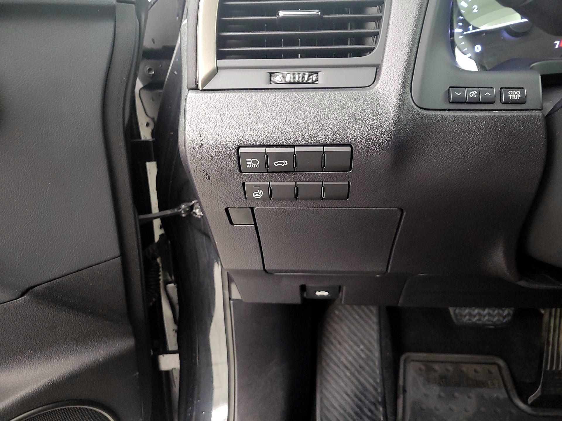 Thumbnail: 2021 Lexus RX - 13