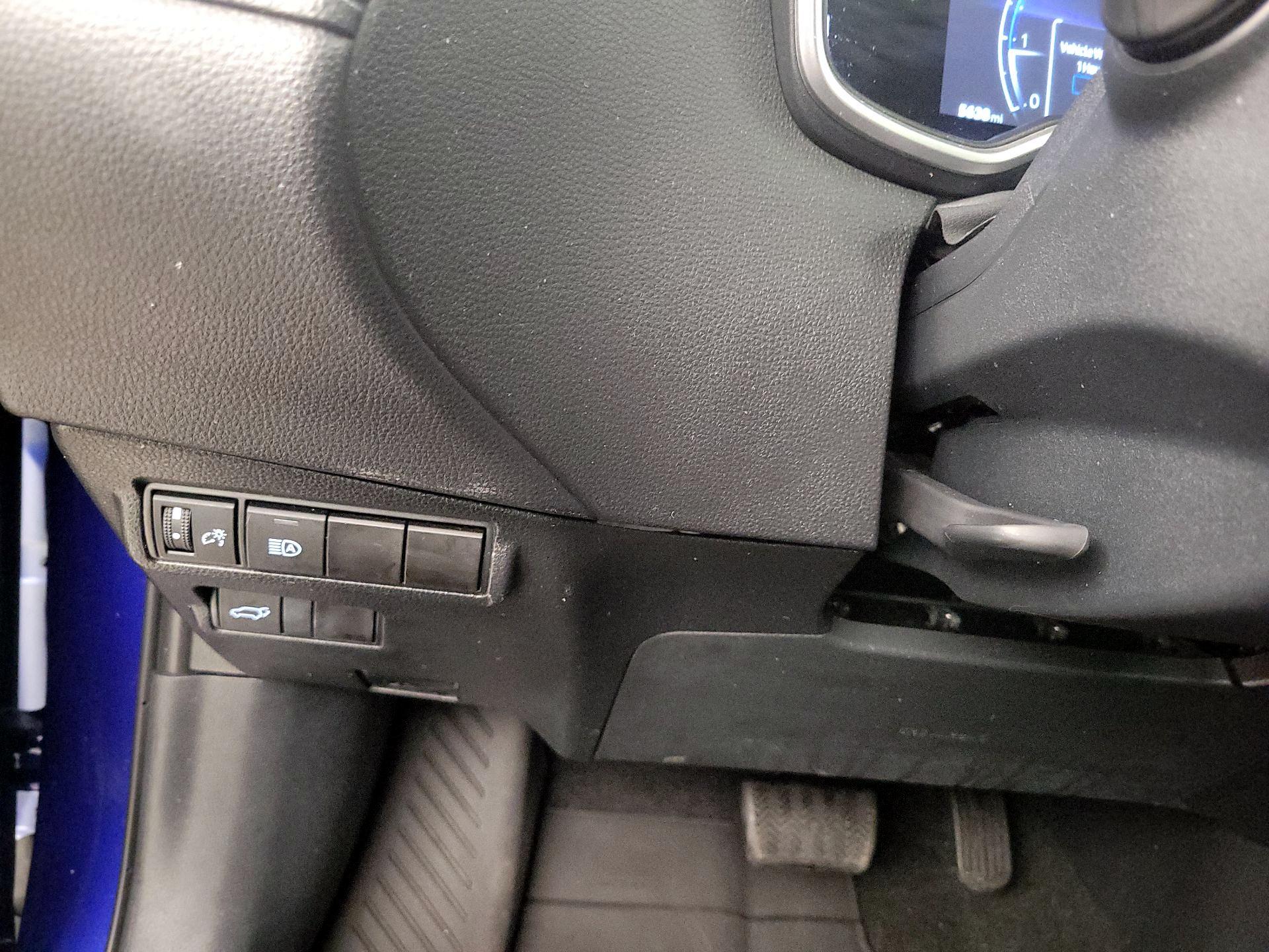 Thumbnail: 2023 Toyota Corolla Cross - 13