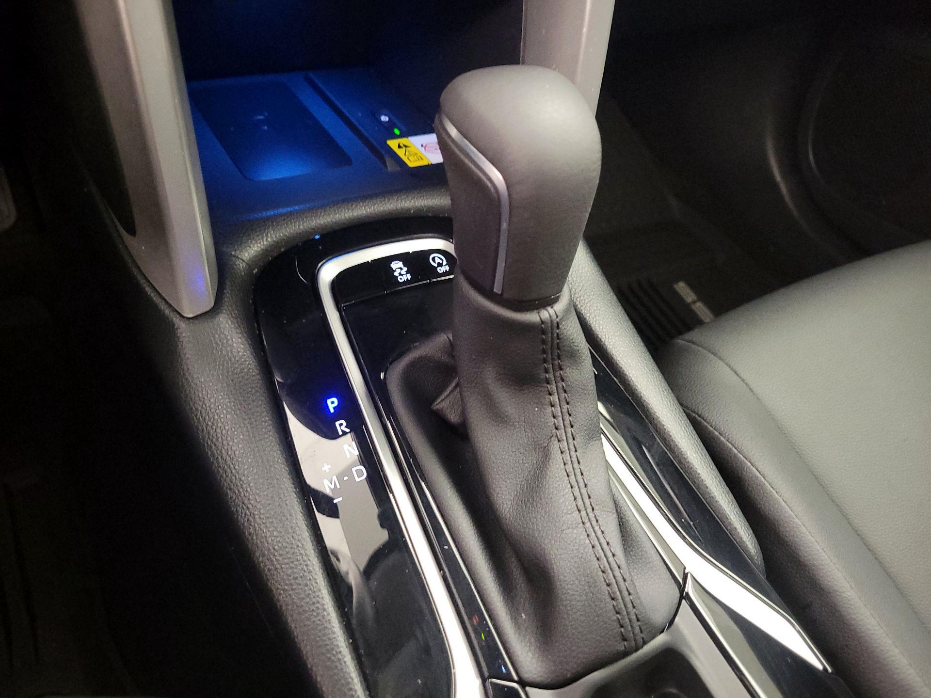 Thumbnail: 2023 Toyota Corolla Cross - 17