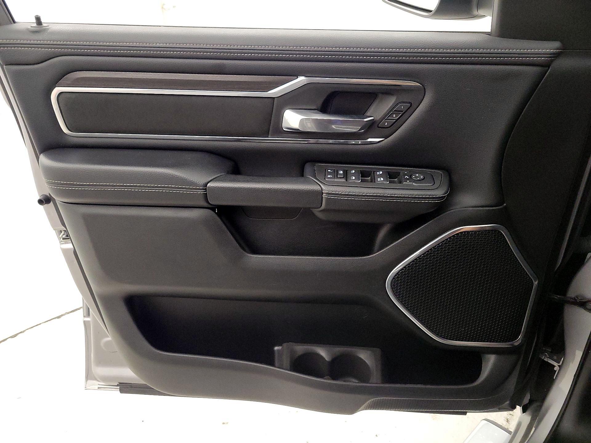 Thumbnail: 2025 RAM 1500 - 12