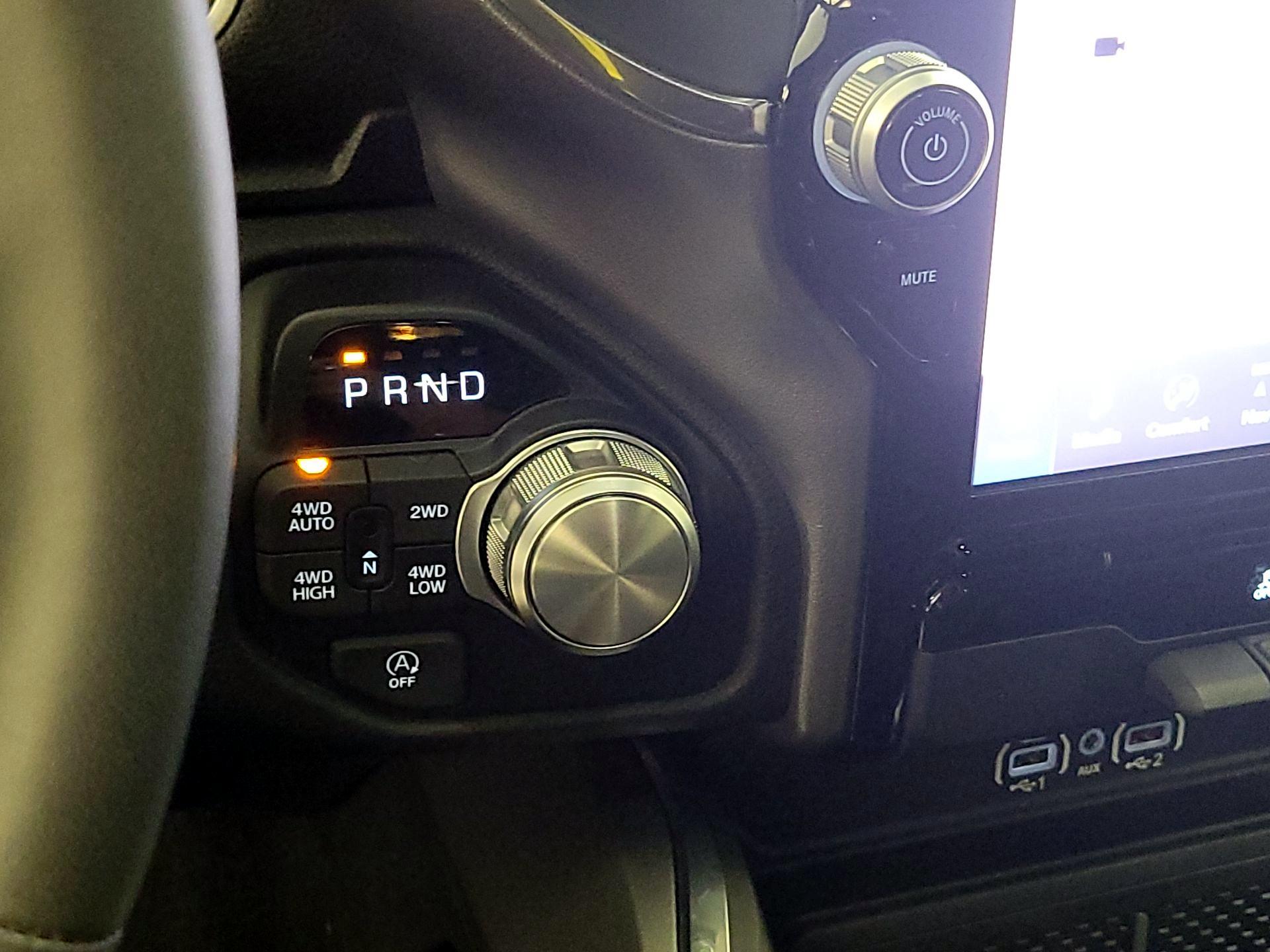 Thumbnail: 2025 RAM 1500 - 18