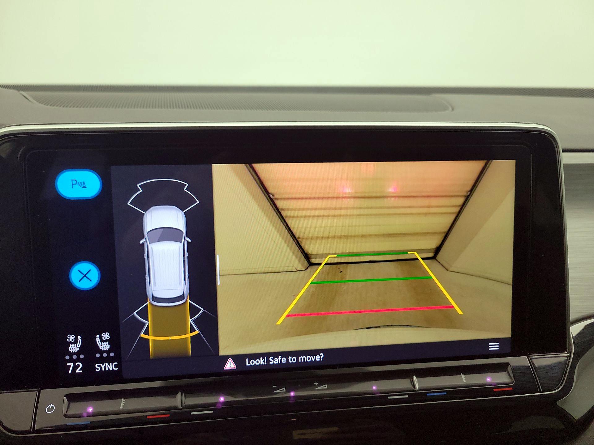 Thumbnail: 2024 Volkswagen Atlas - 14