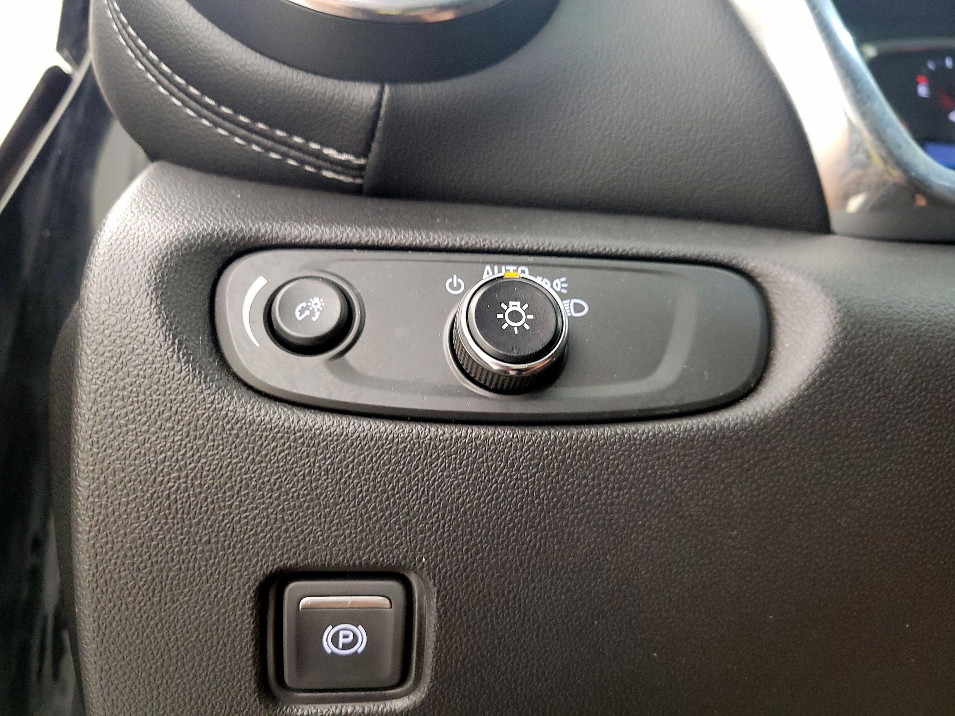 Thumbnail: 2023 Chevrolet Blazer - 13