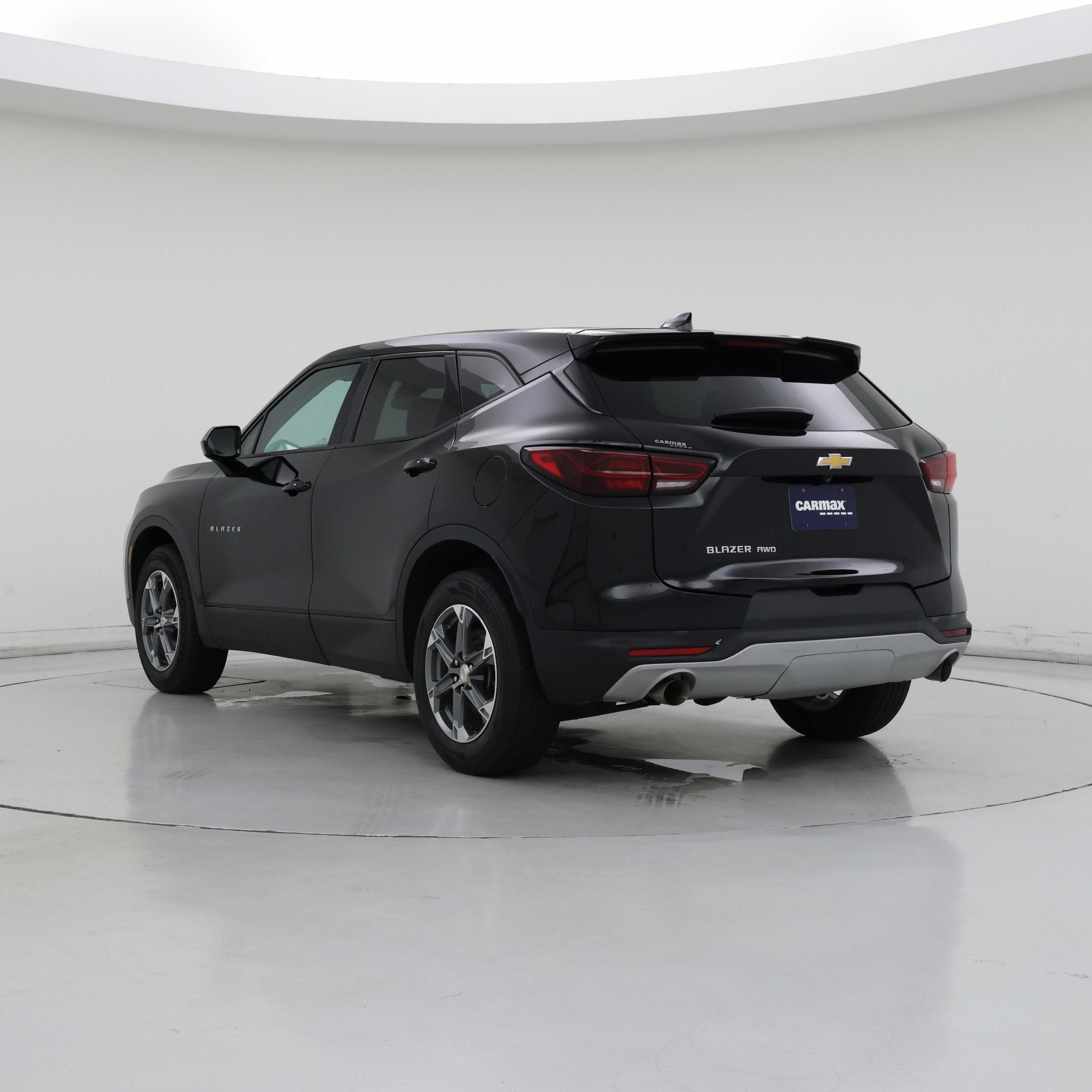 Thumbnail: 2023 Chevrolet Blazer - 2