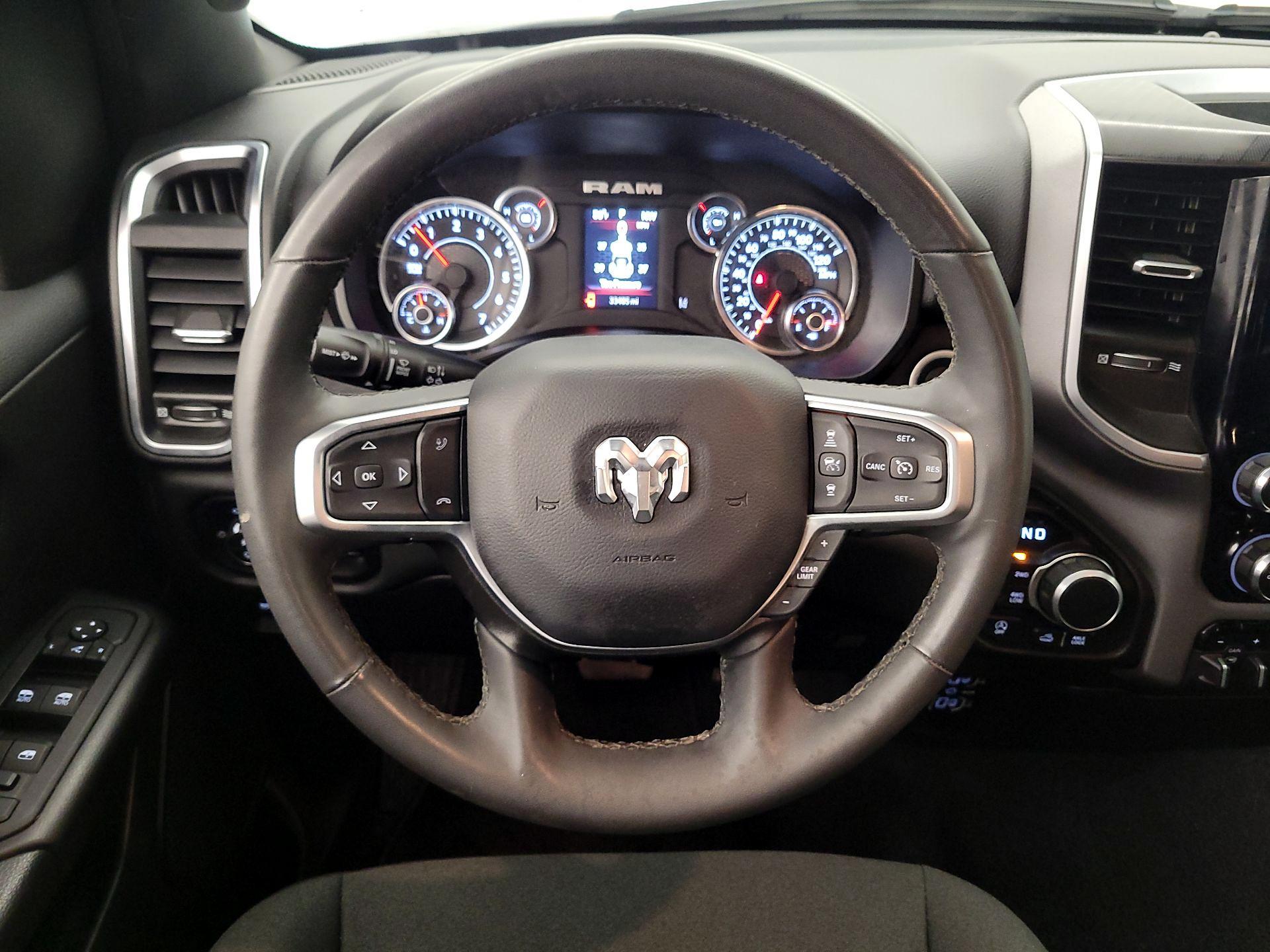 Thumbnail: 2025 RAM 1500 - 10