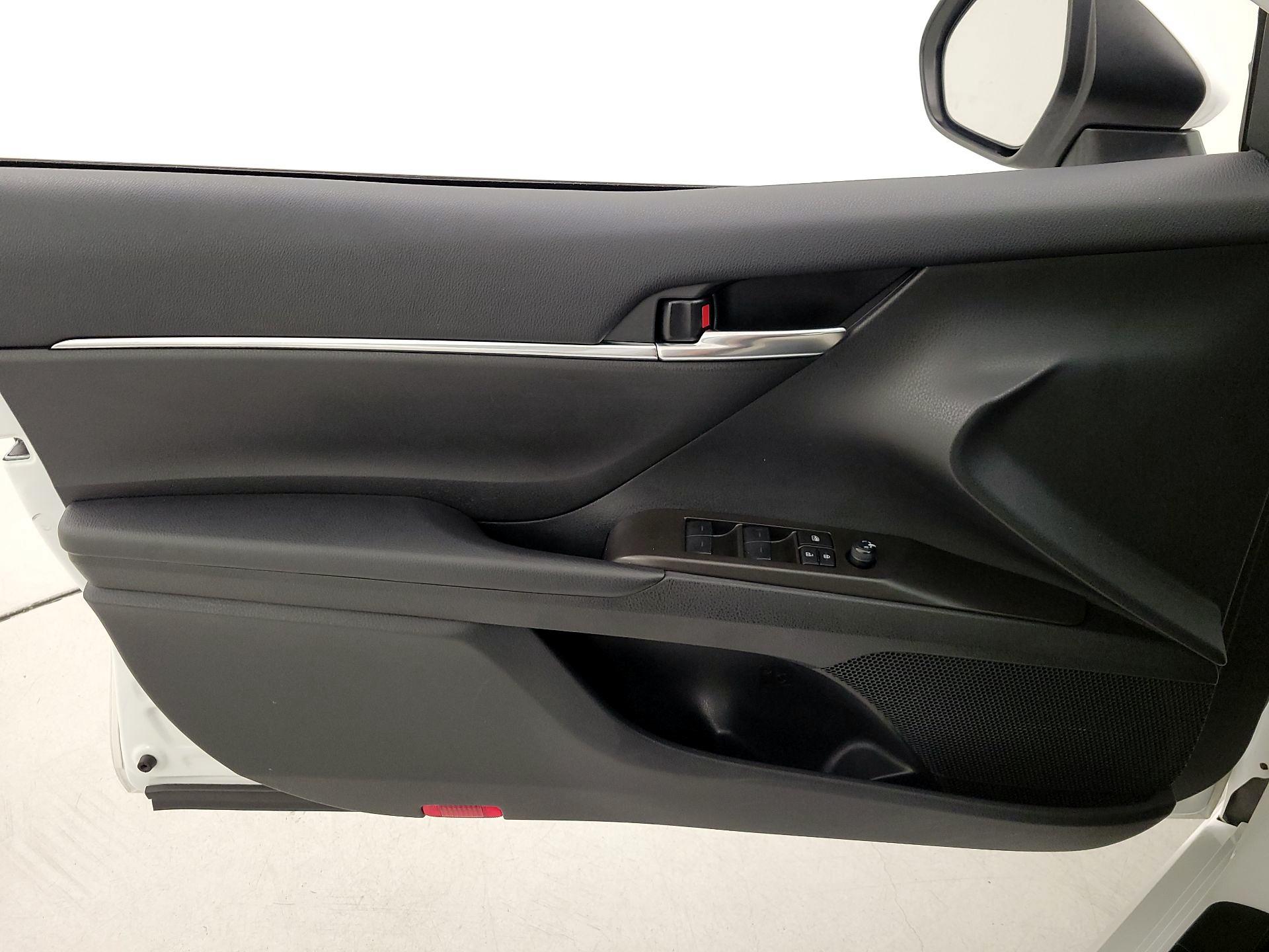 Thumbnail: 2024 Toyota Camry - 12