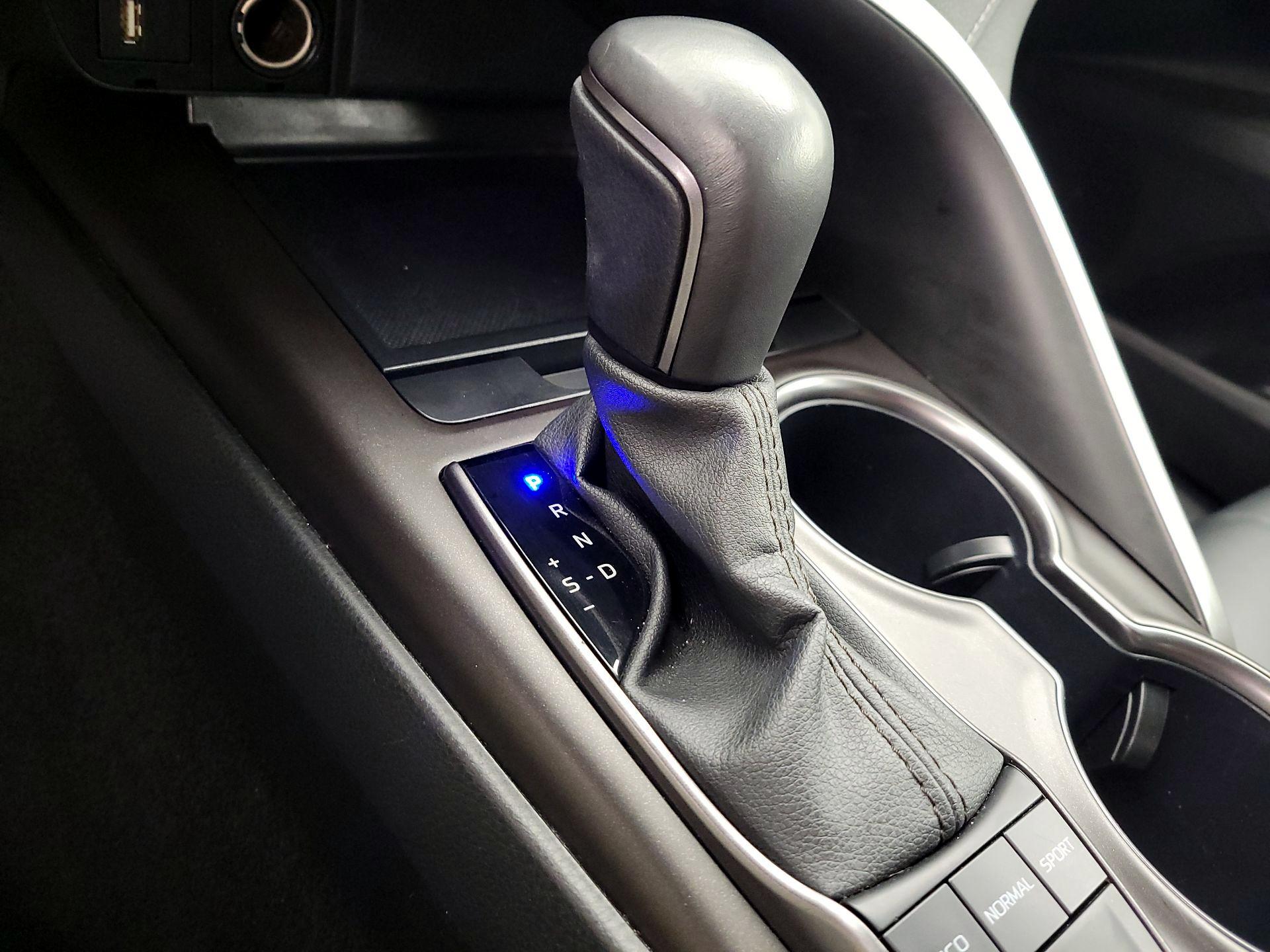 Thumbnail: 2024 Toyota Camry - 17