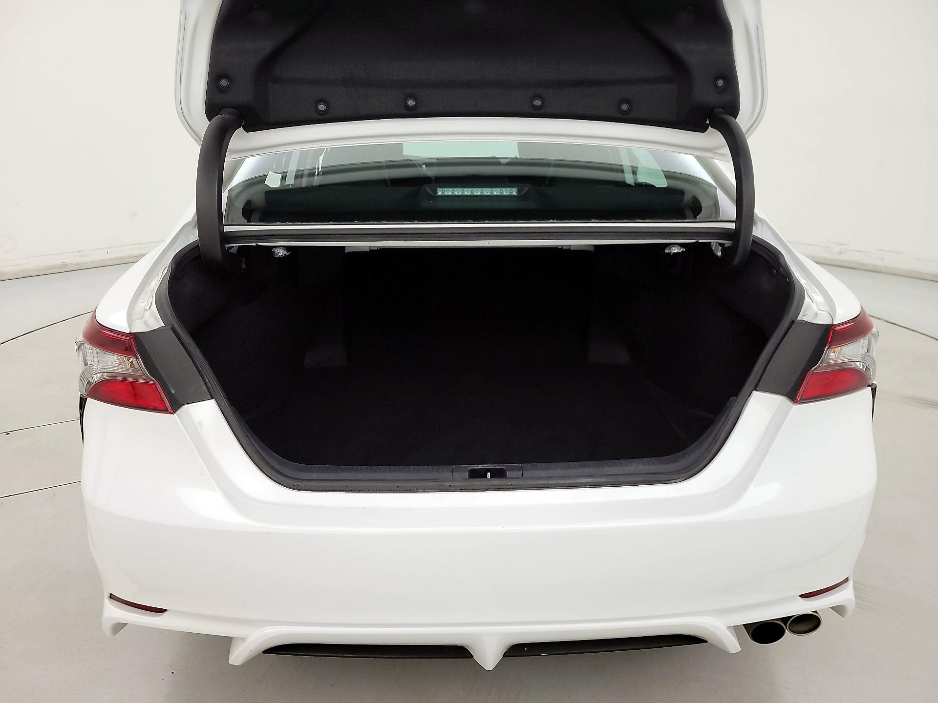 Thumbnail: 2024 Toyota Camry - 20