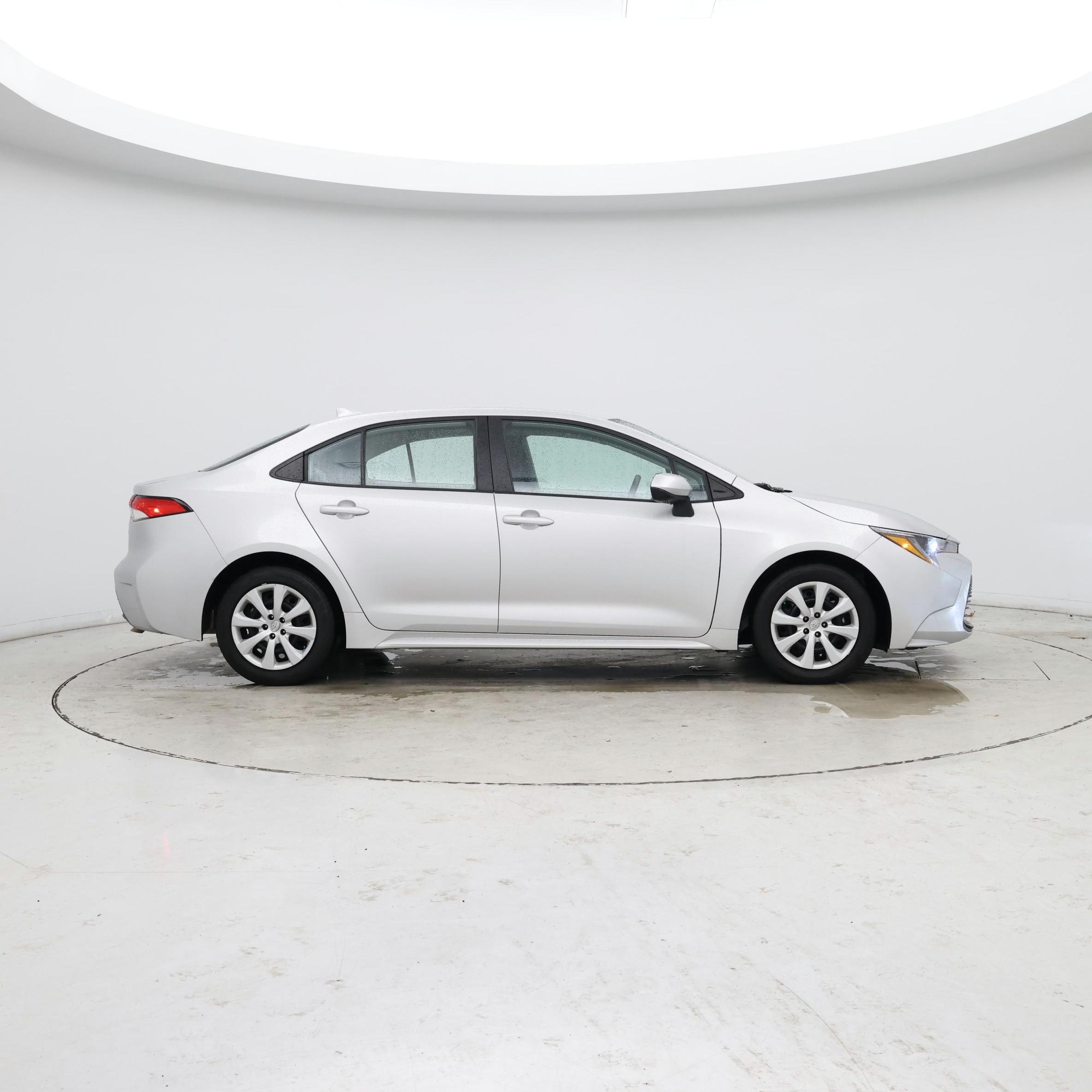 Thumbnail: 2023 Toyota Corolla - 7