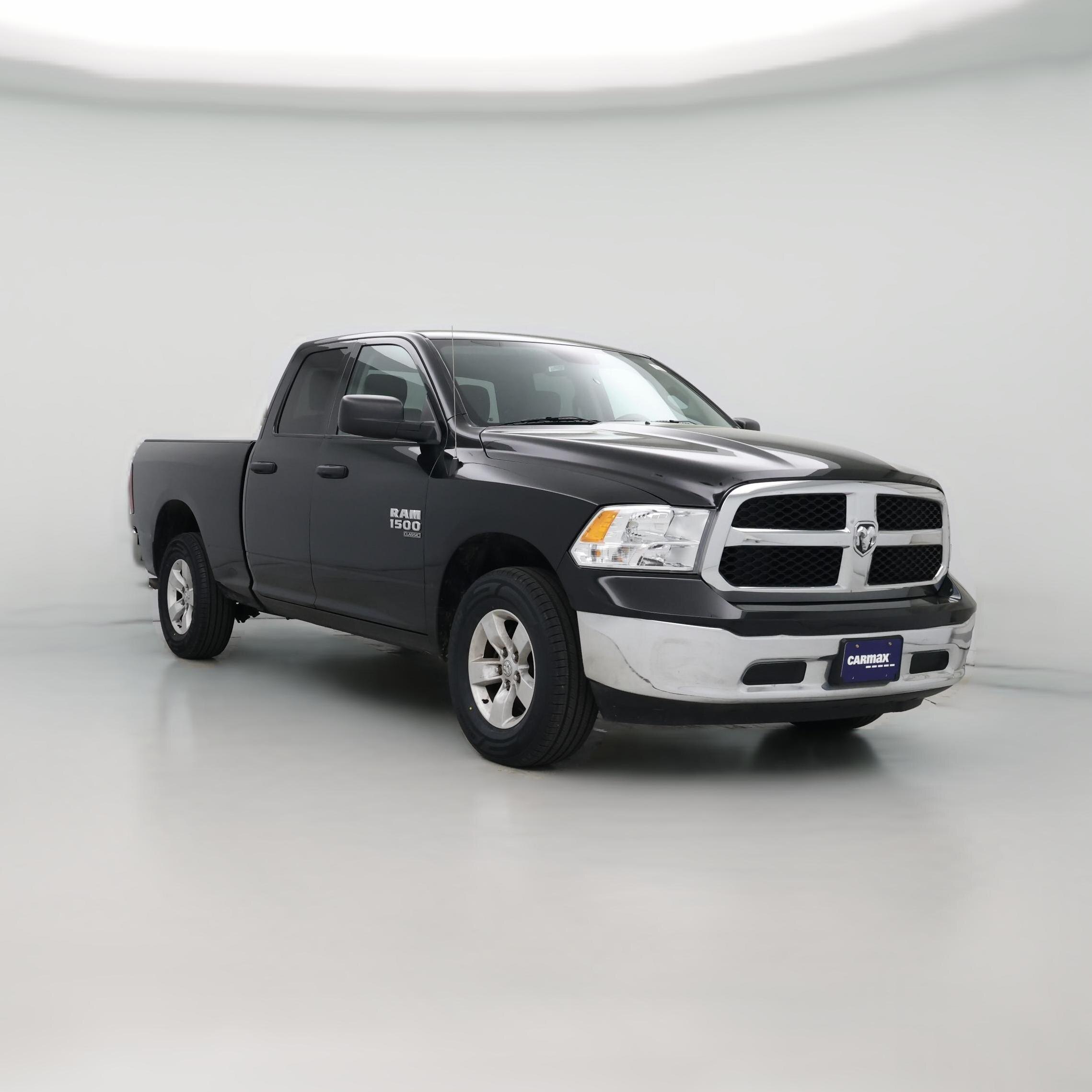 Thumbnail: 2024 RAM 1500 Classic - 1