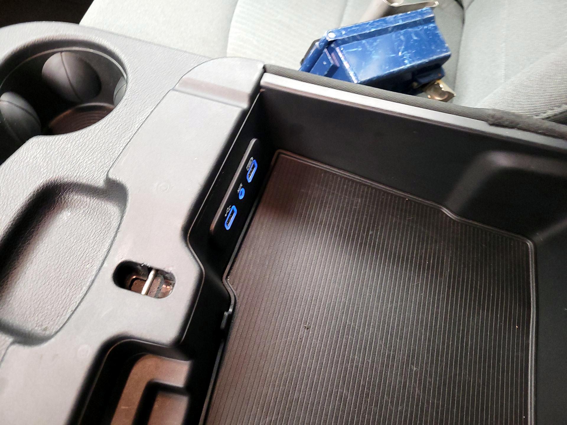 Thumbnail: 2024 RAM 1500 Classic - 16