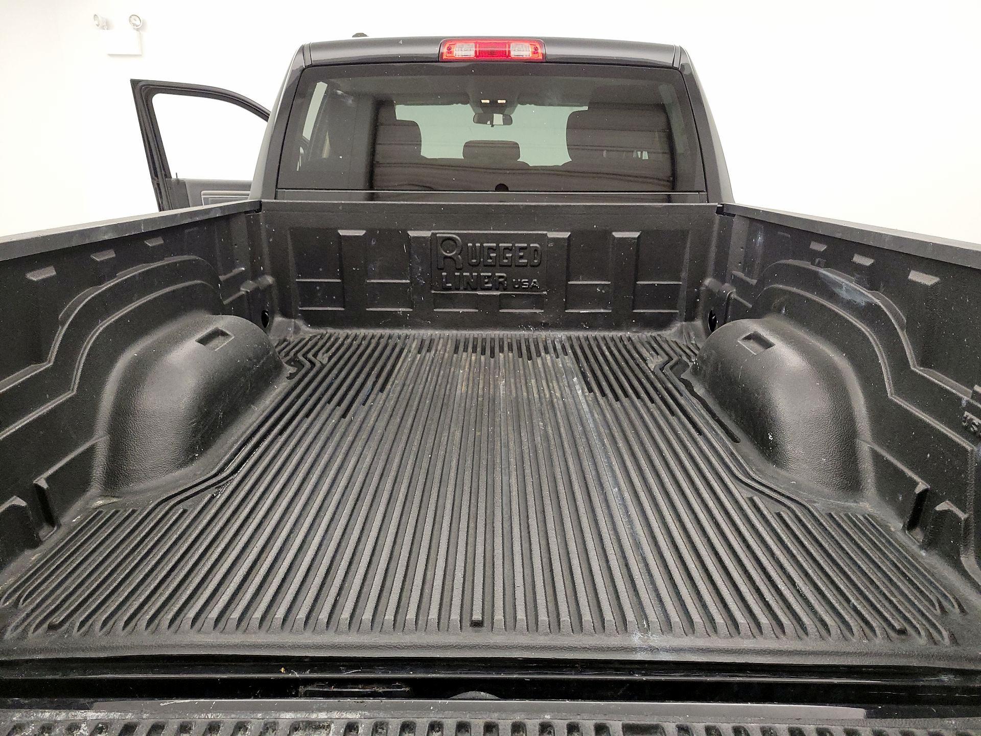 Thumbnail: 2024 RAM 1500 Classic - 18