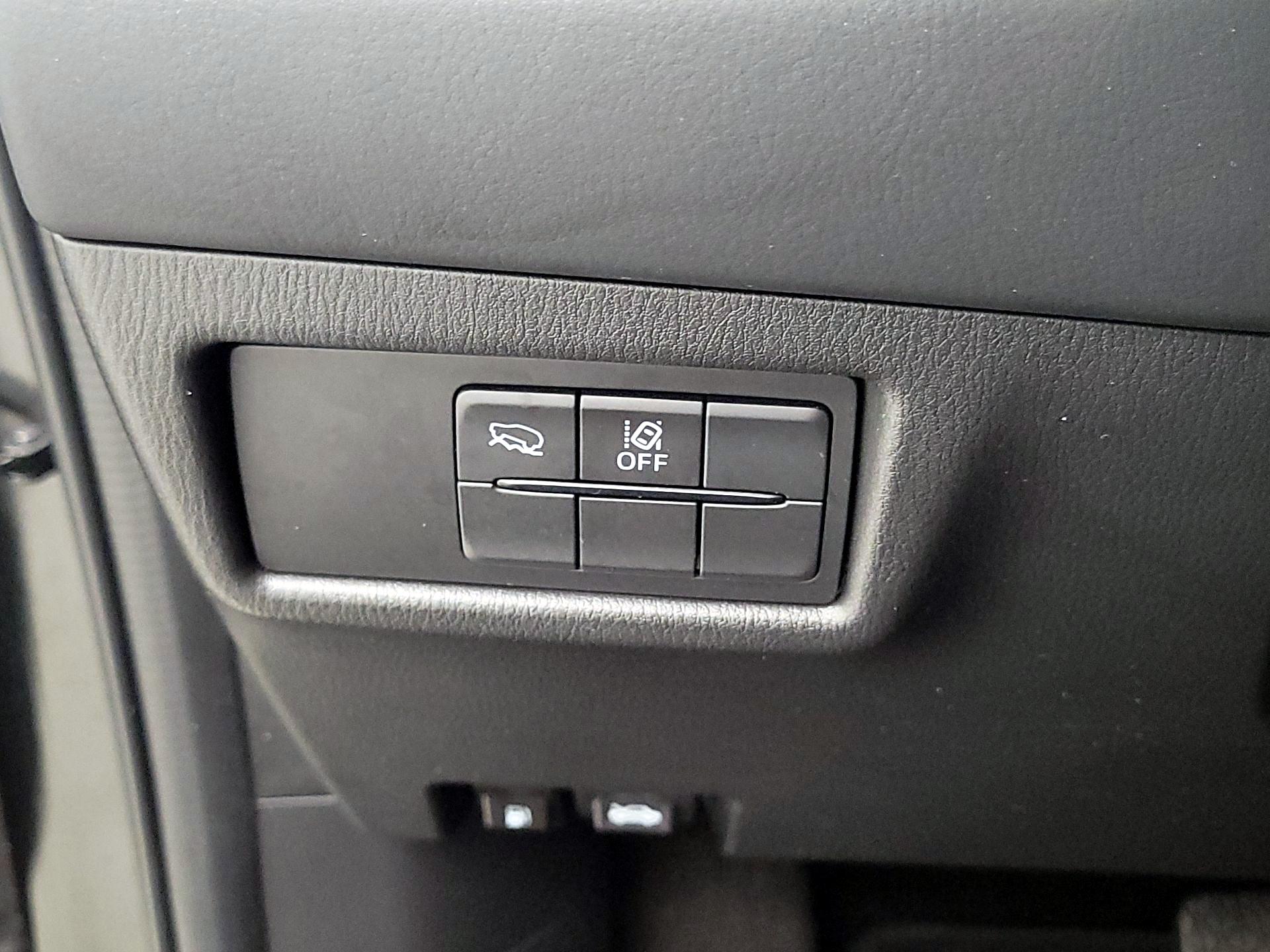 Thumbnail: 2025 Mazda CX-5 - 13