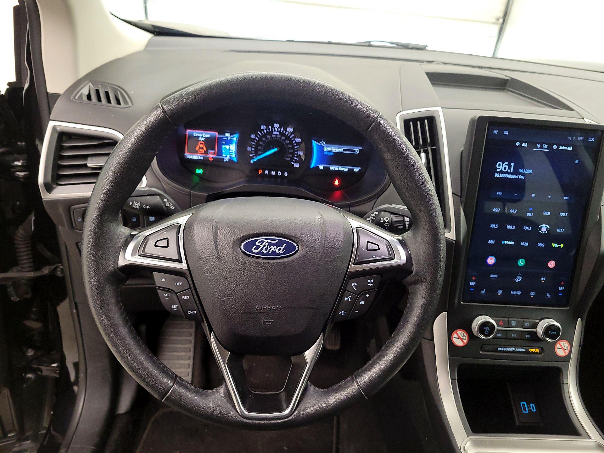 Thumbnail: 2024 Ford Edge - 10