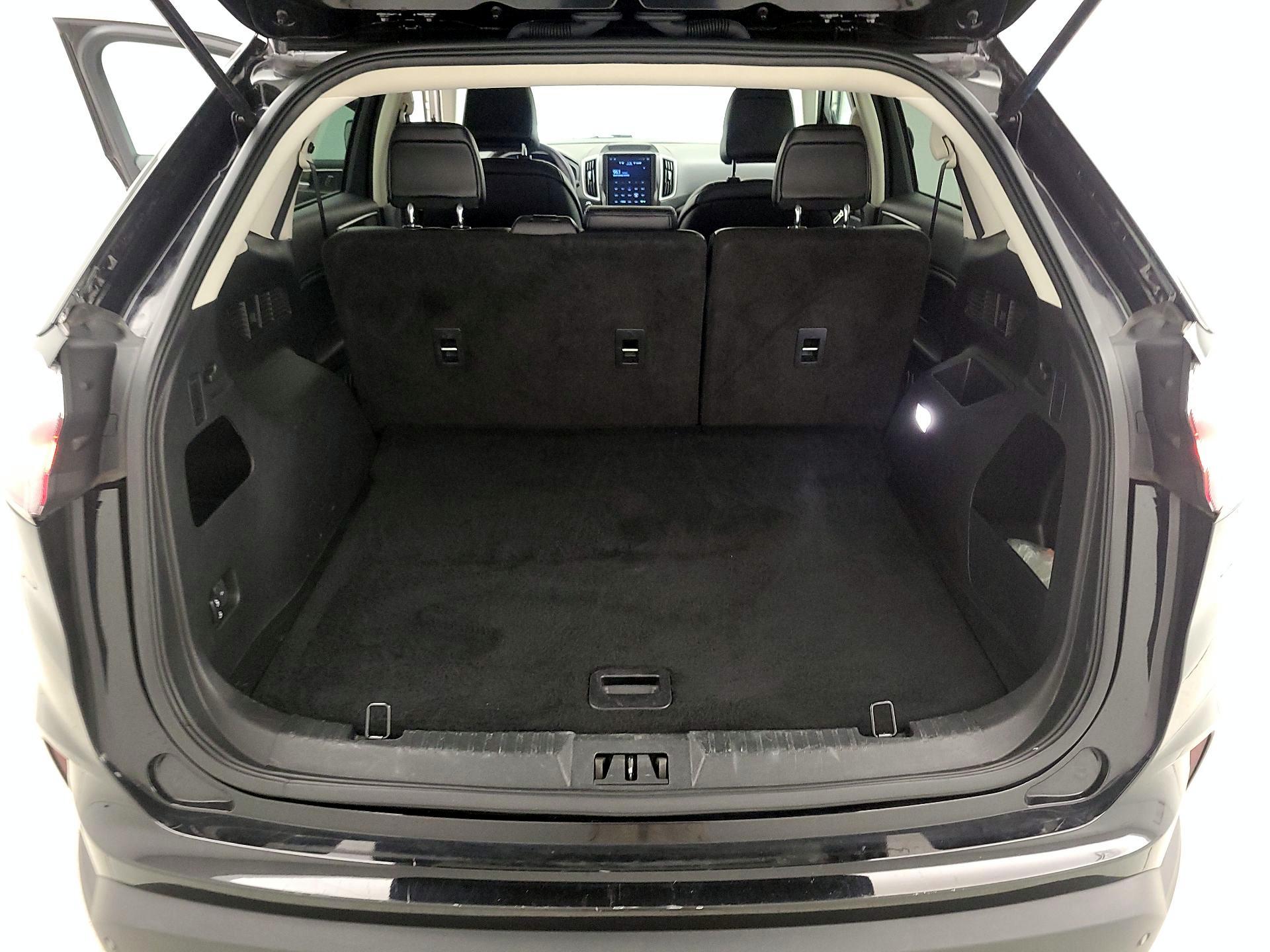 Thumbnail: 2024 Ford Edge - 20