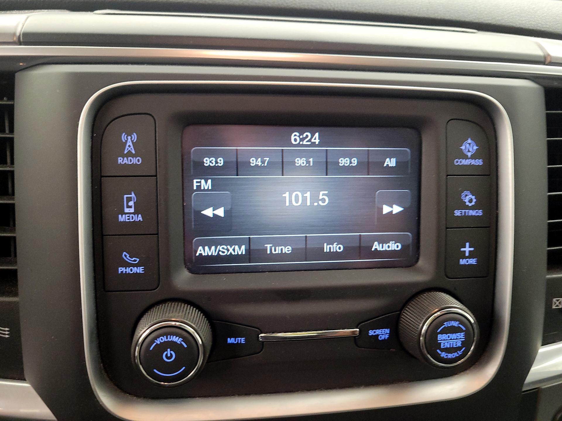 Thumbnail: 2024 RAM 1500 Classic - 15