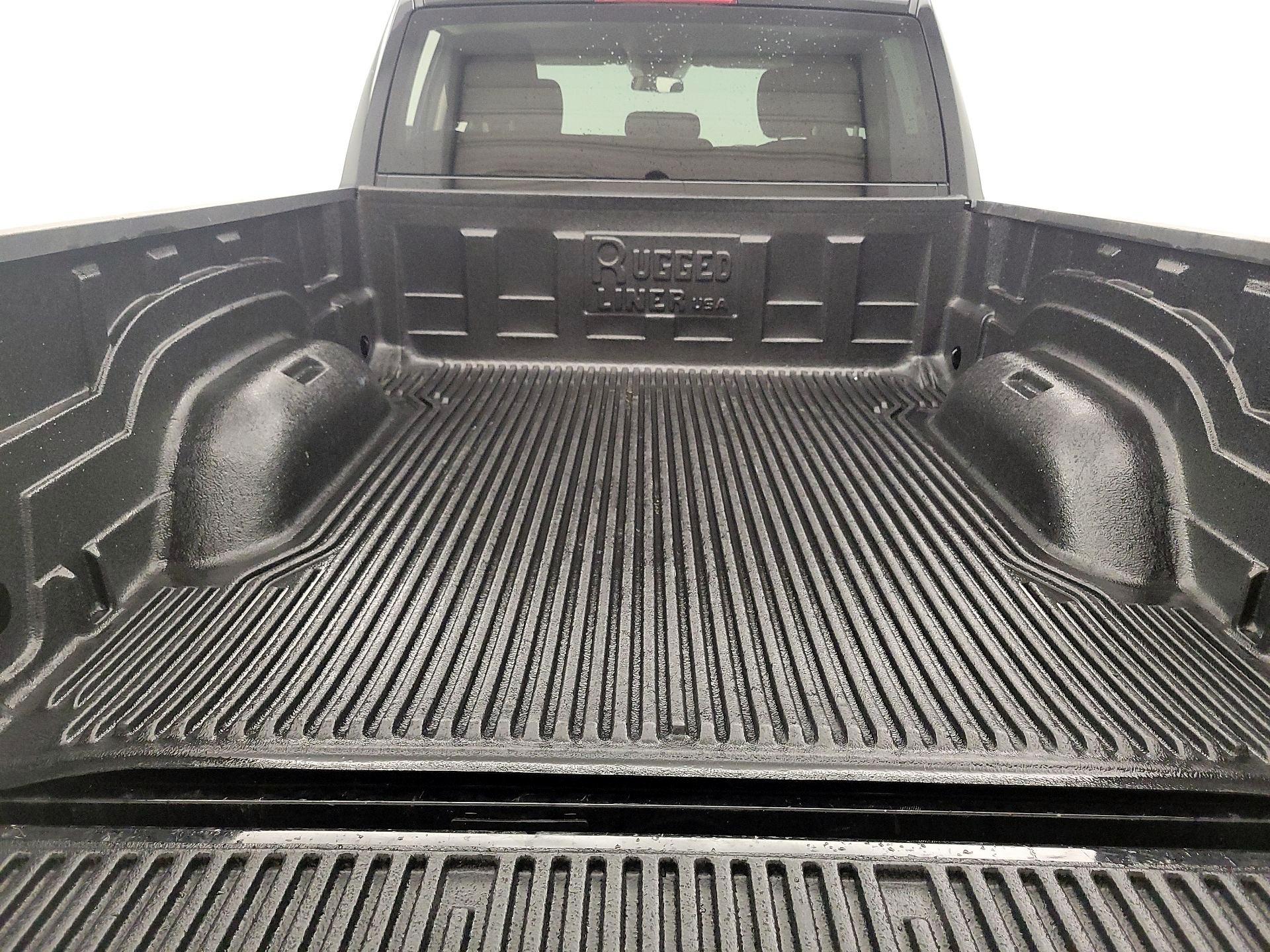 Thumbnail: 2024 RAM 1500 Classic - 20