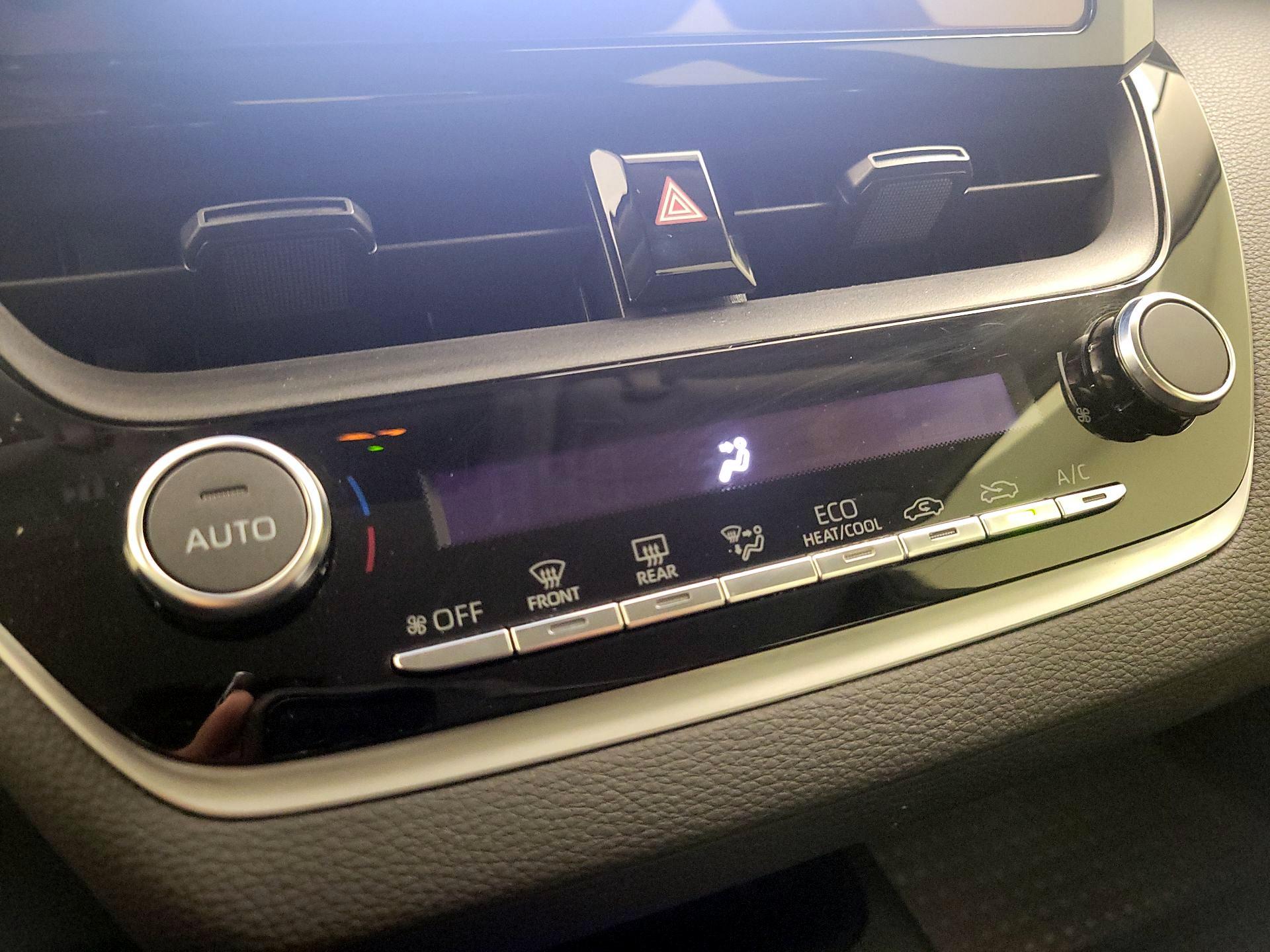 Thumbnail: 2024 Toyota Corolla - 16