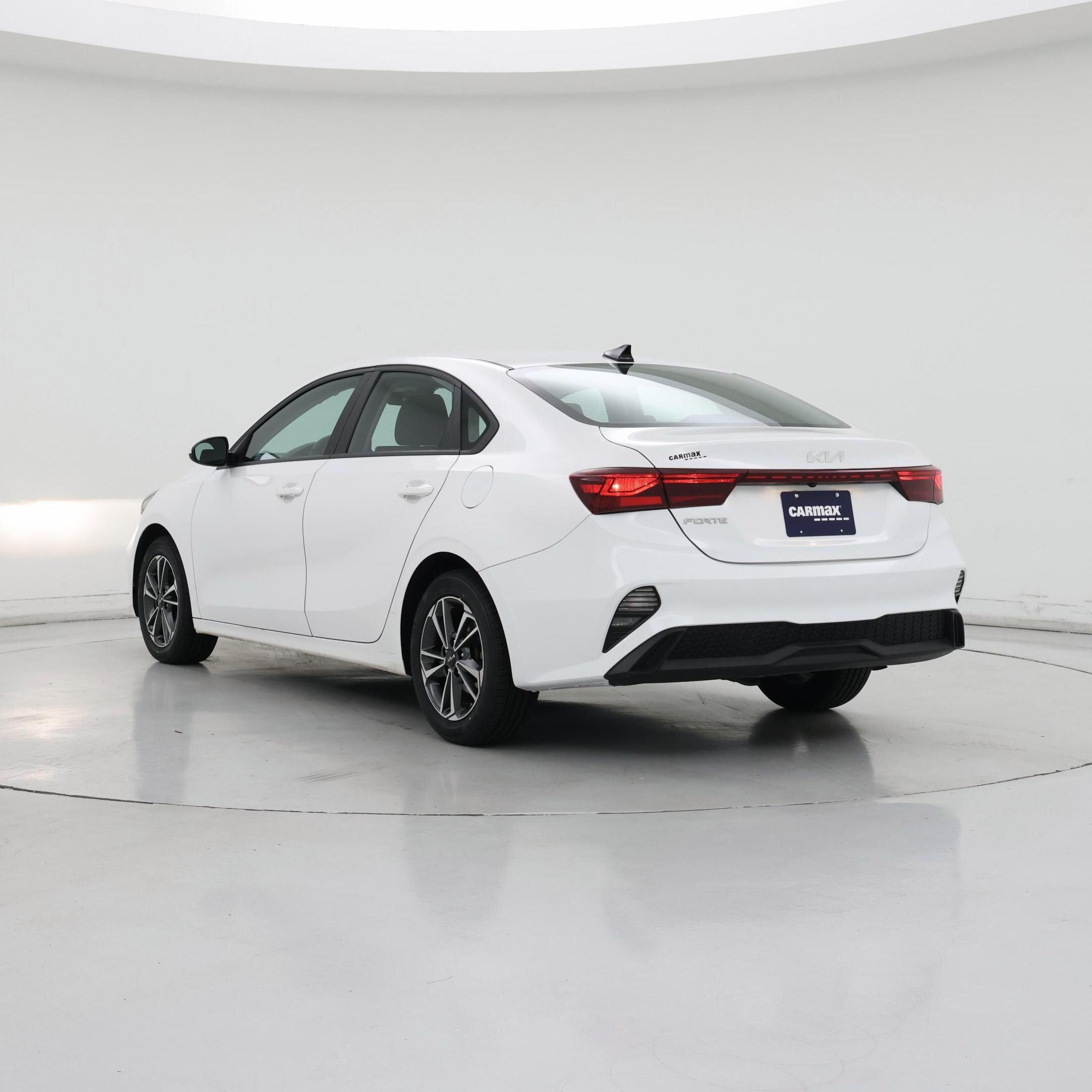 Thumbnail: 2024 Kia Forte - 2