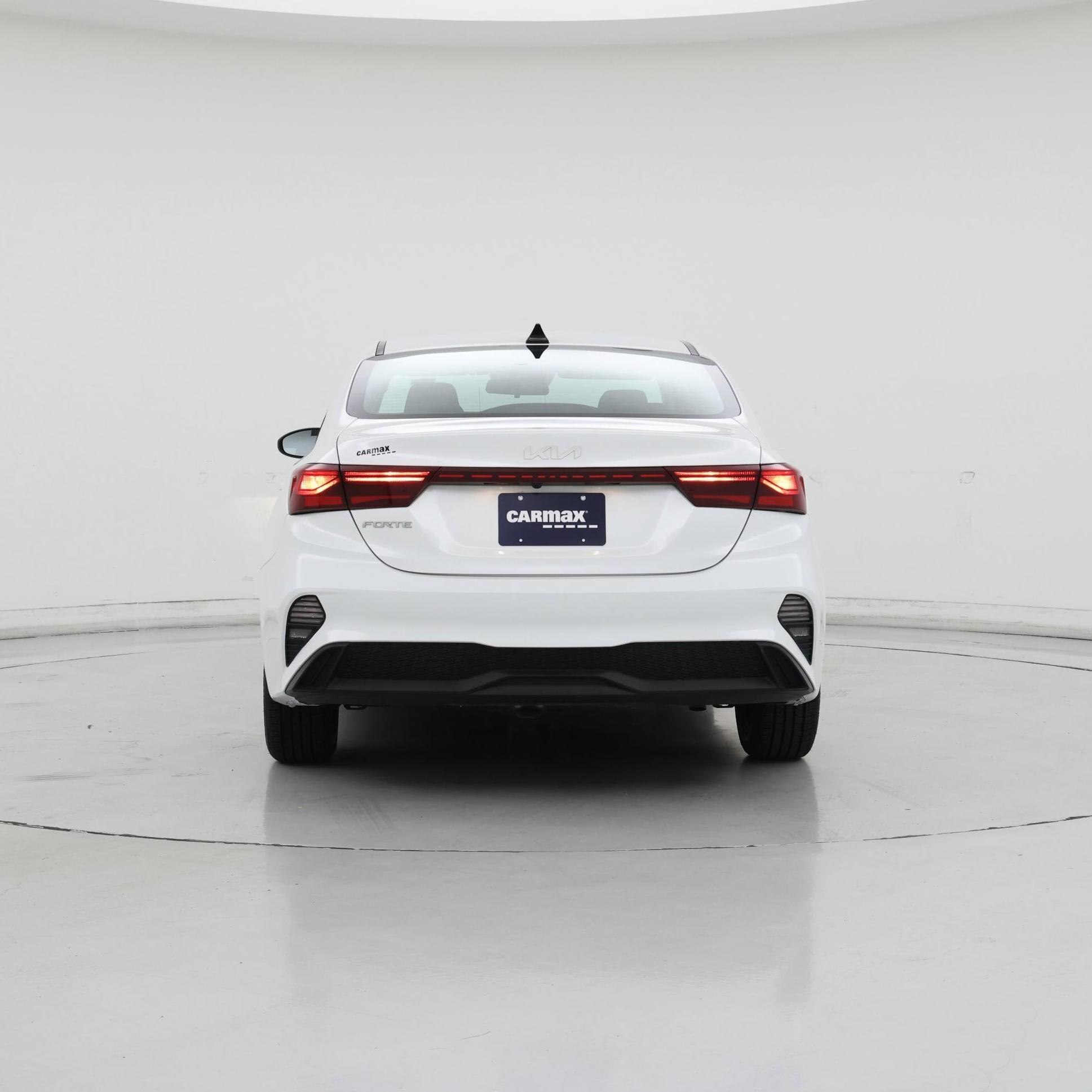 Thumbnail: 2024 Kia Forte - 6
