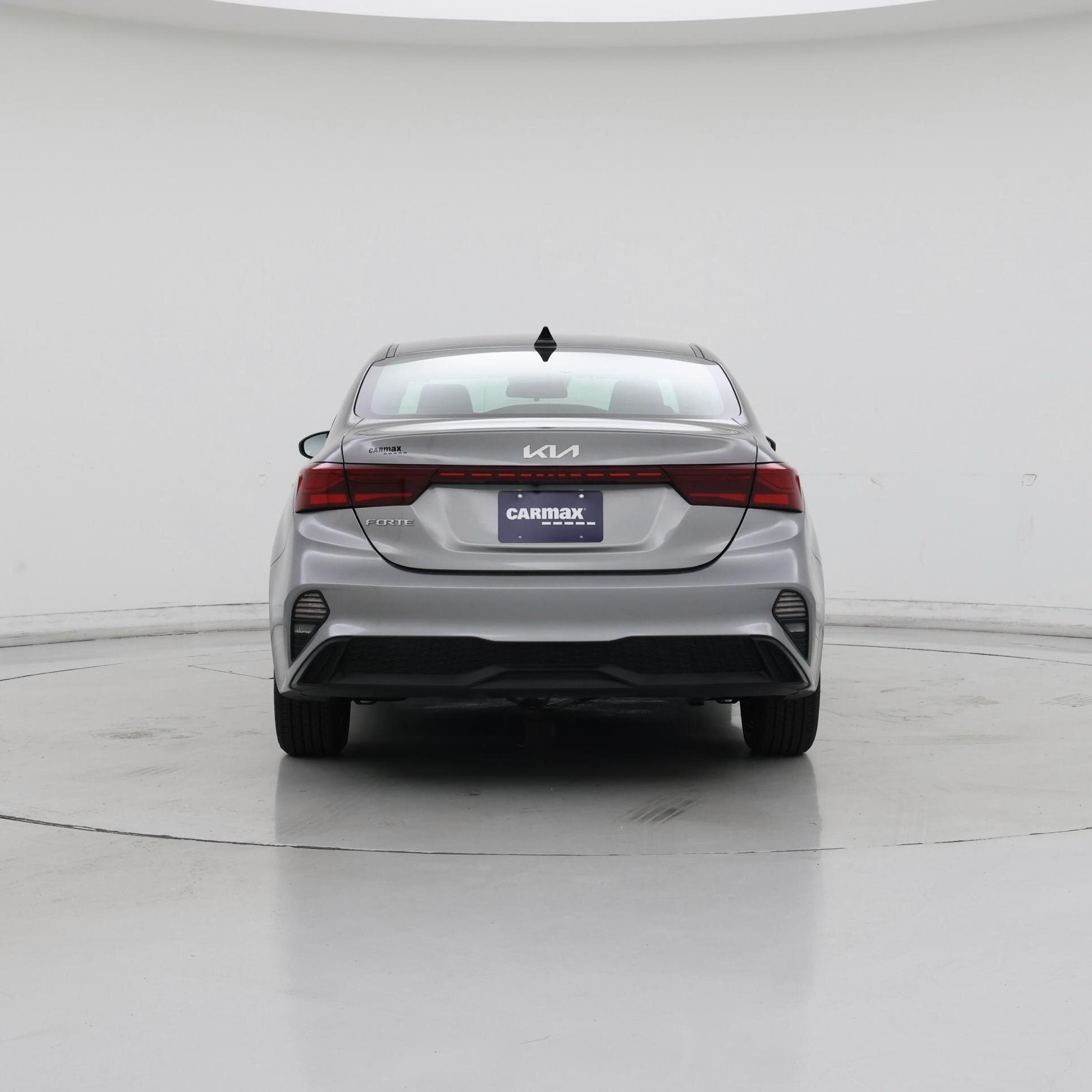 Thumbnail: 2024 Kia Forte - 6