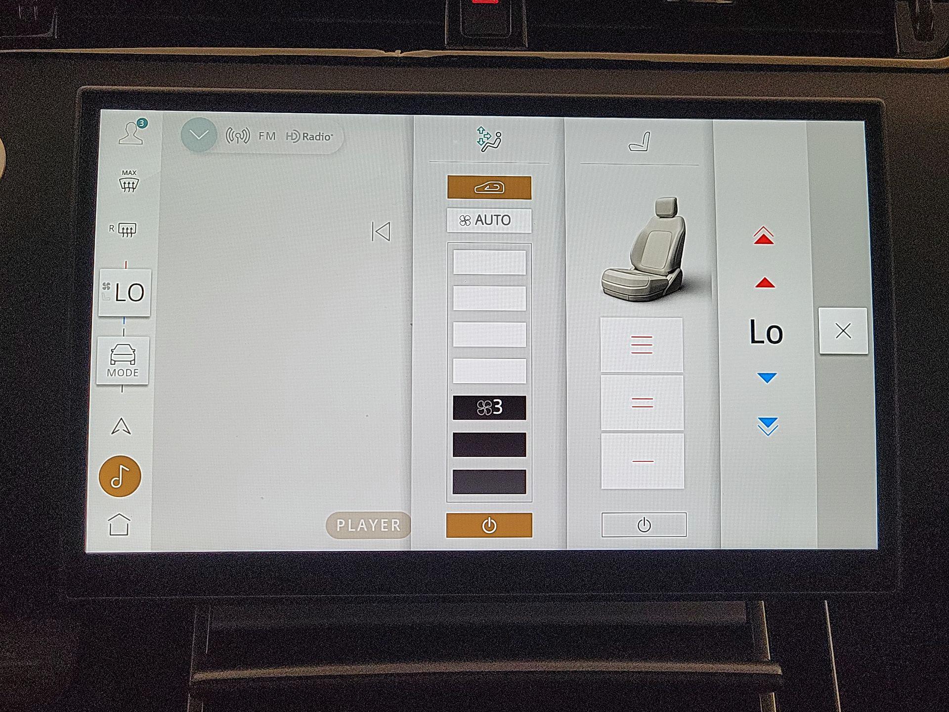 Thumbnail: 2024 Land Rover Range Rover Evoque - 17