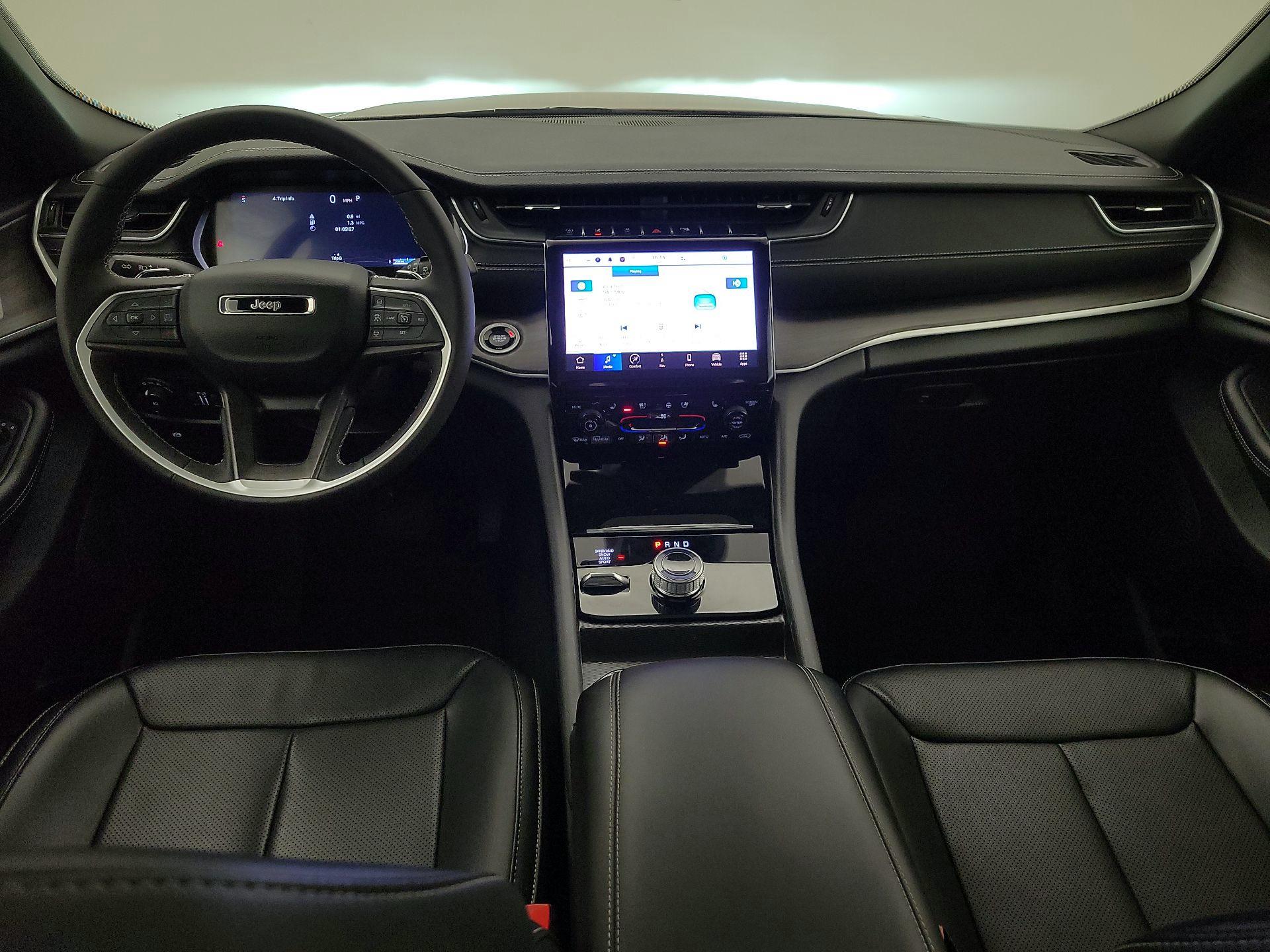 Thumbnail: 2024 Jeep Grand Cherokee L - 9