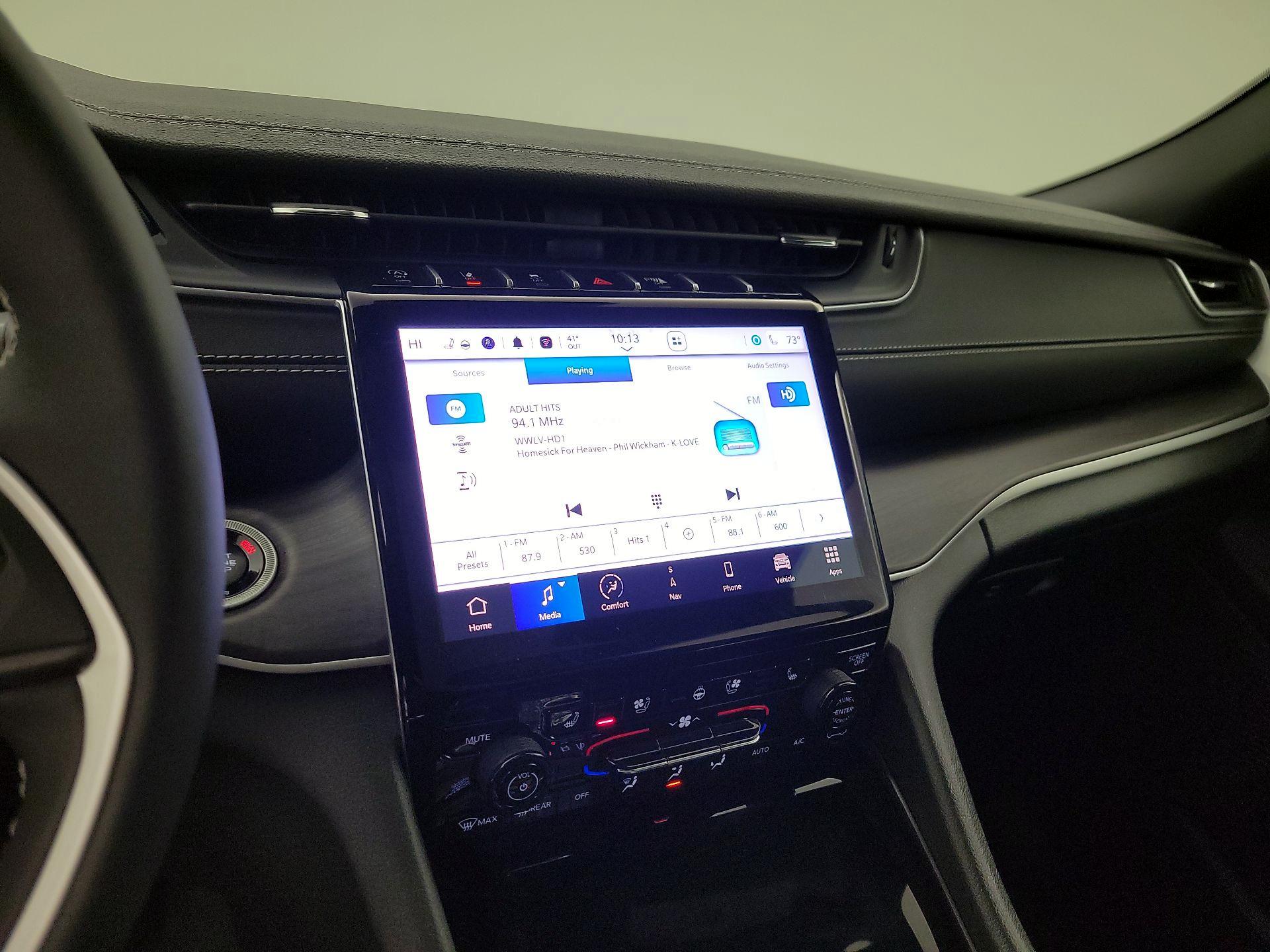 Thumbnail: 2024 Jeep Grand Cherokee L - 16