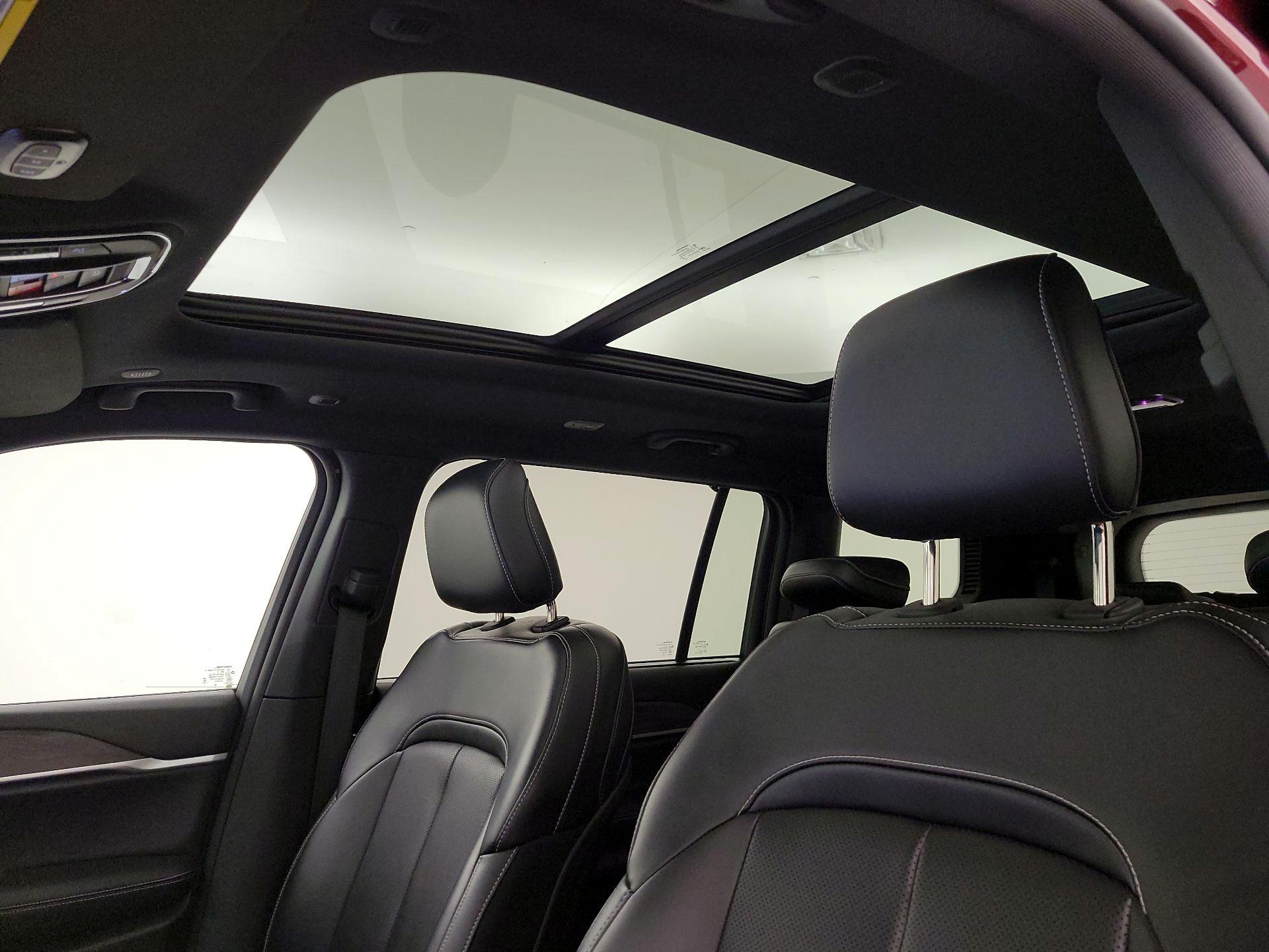 Thumbnail: 2024 Jeep Grand Cherokee L - 20