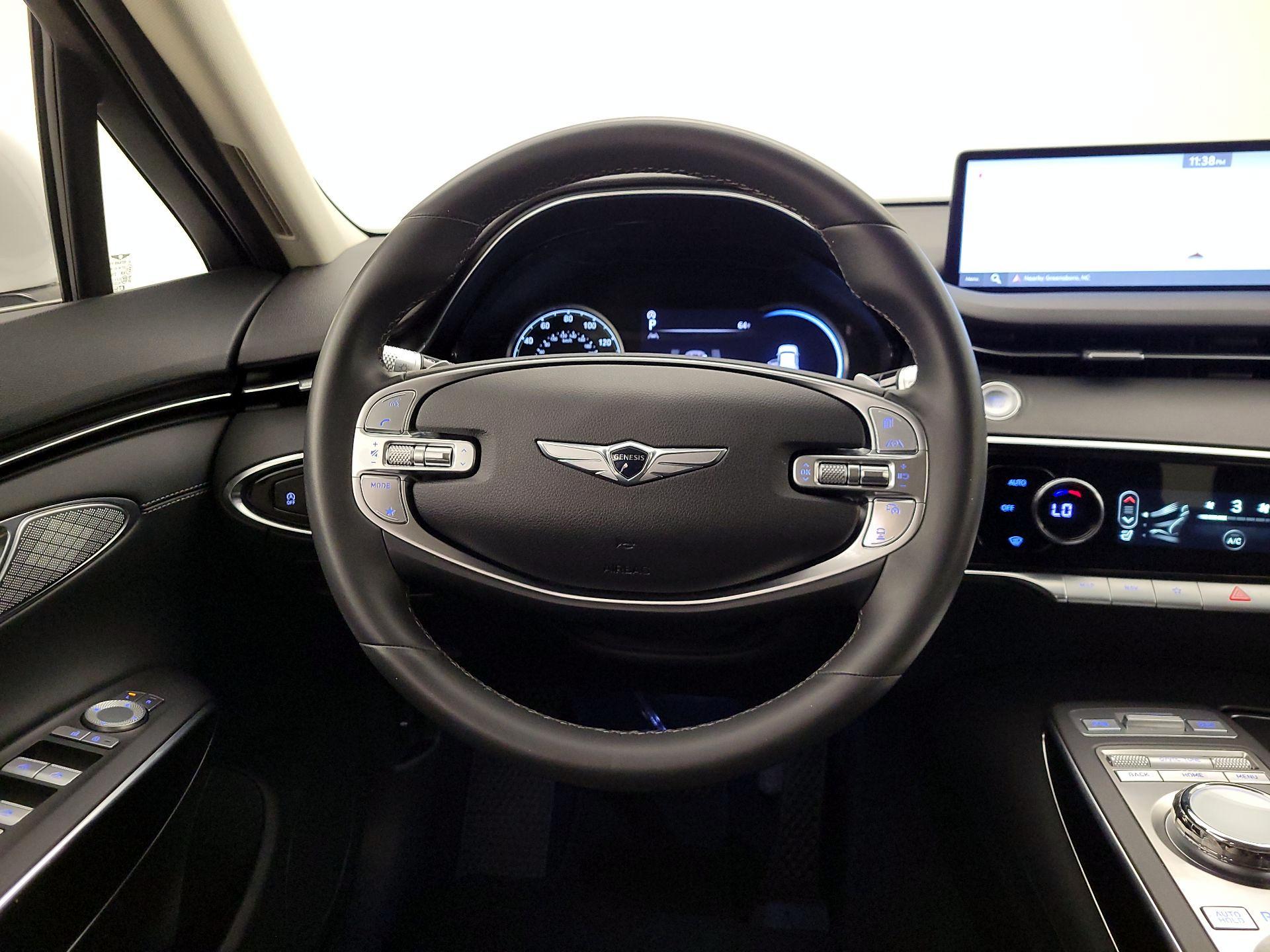 Thumbnail: 2025 Genesis GV70 - 10
