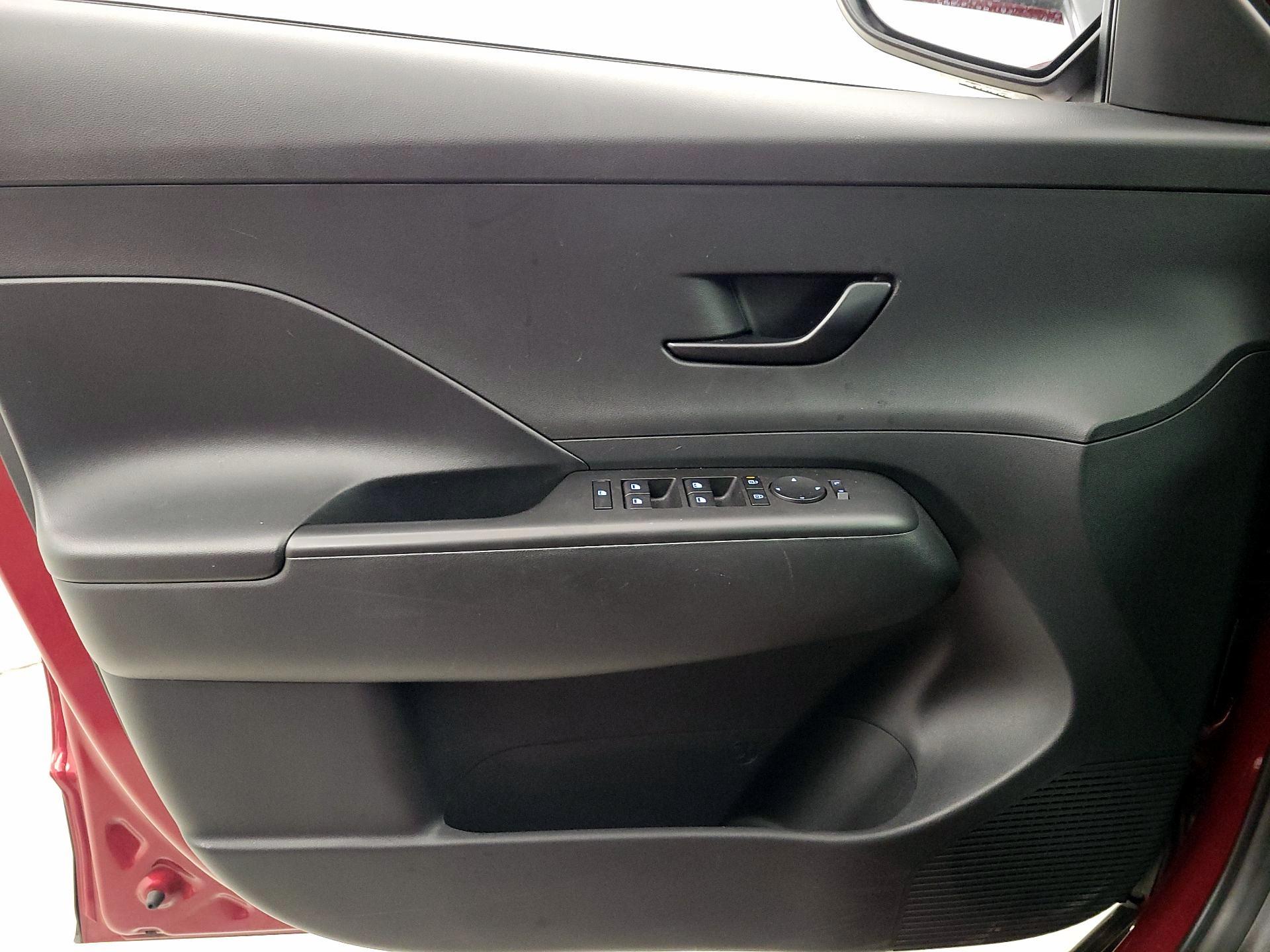 Thumbnail: 2025 Hyundai Kona - 12