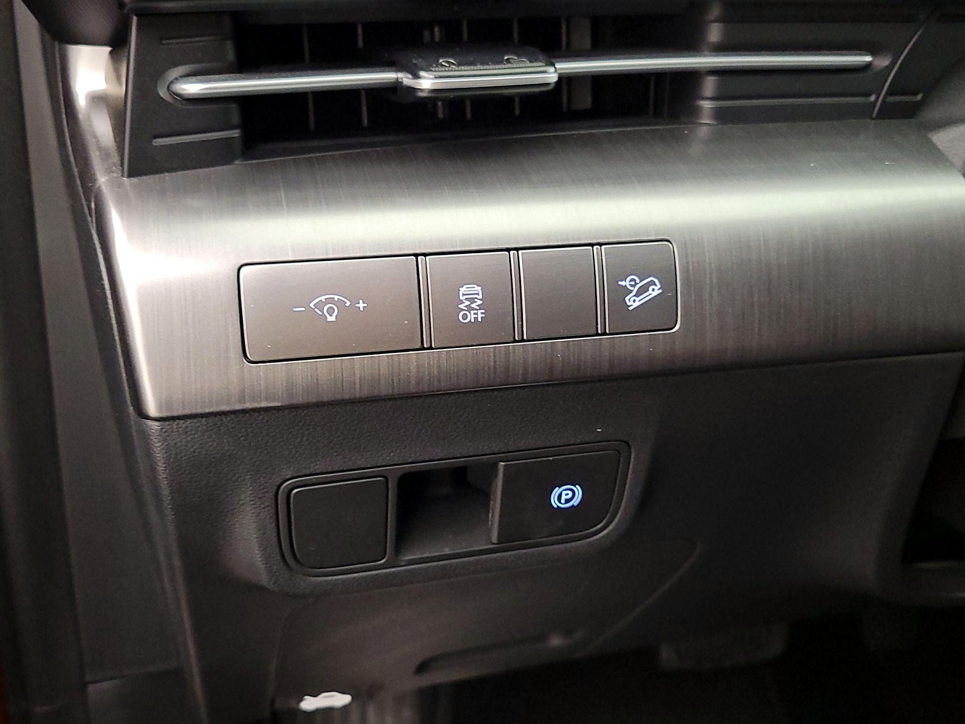 Thumbnail: 2025 Hyundai Kona - 13