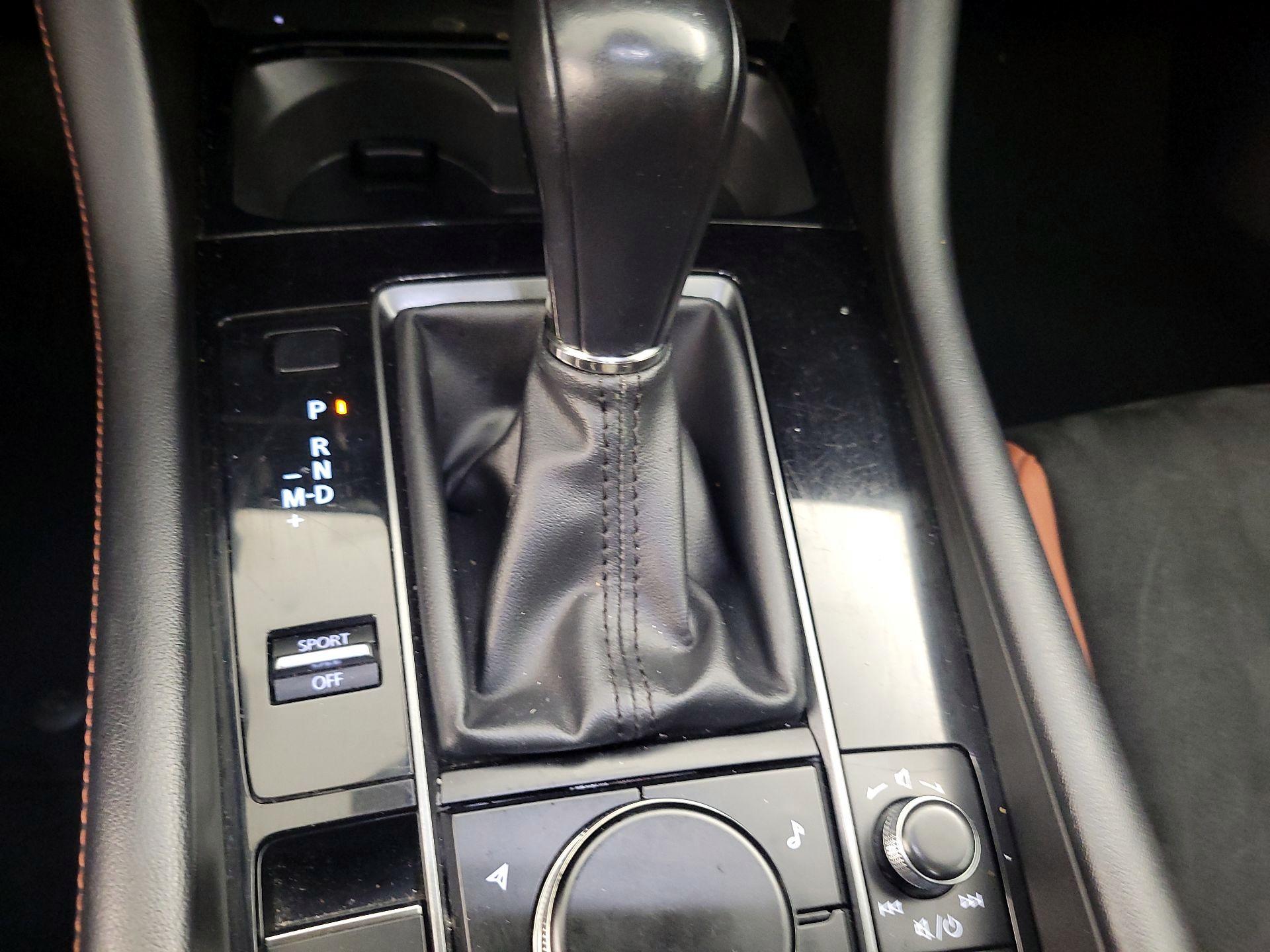 Thumbnail: 2024 Mazda Mazda3 - 17